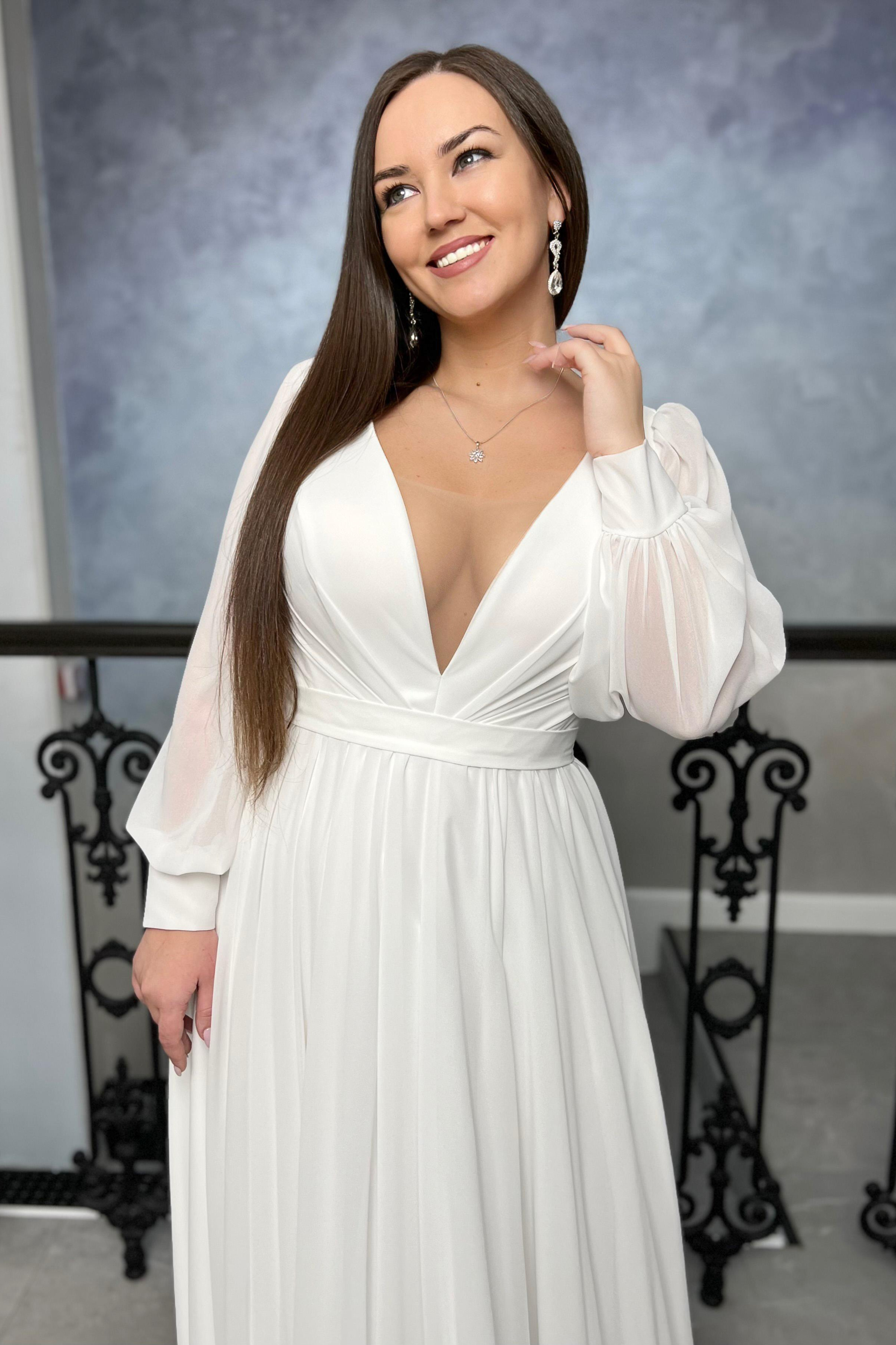 Модель plus size для предметной съемки Елена Б.С-Петербург | Sale Easy