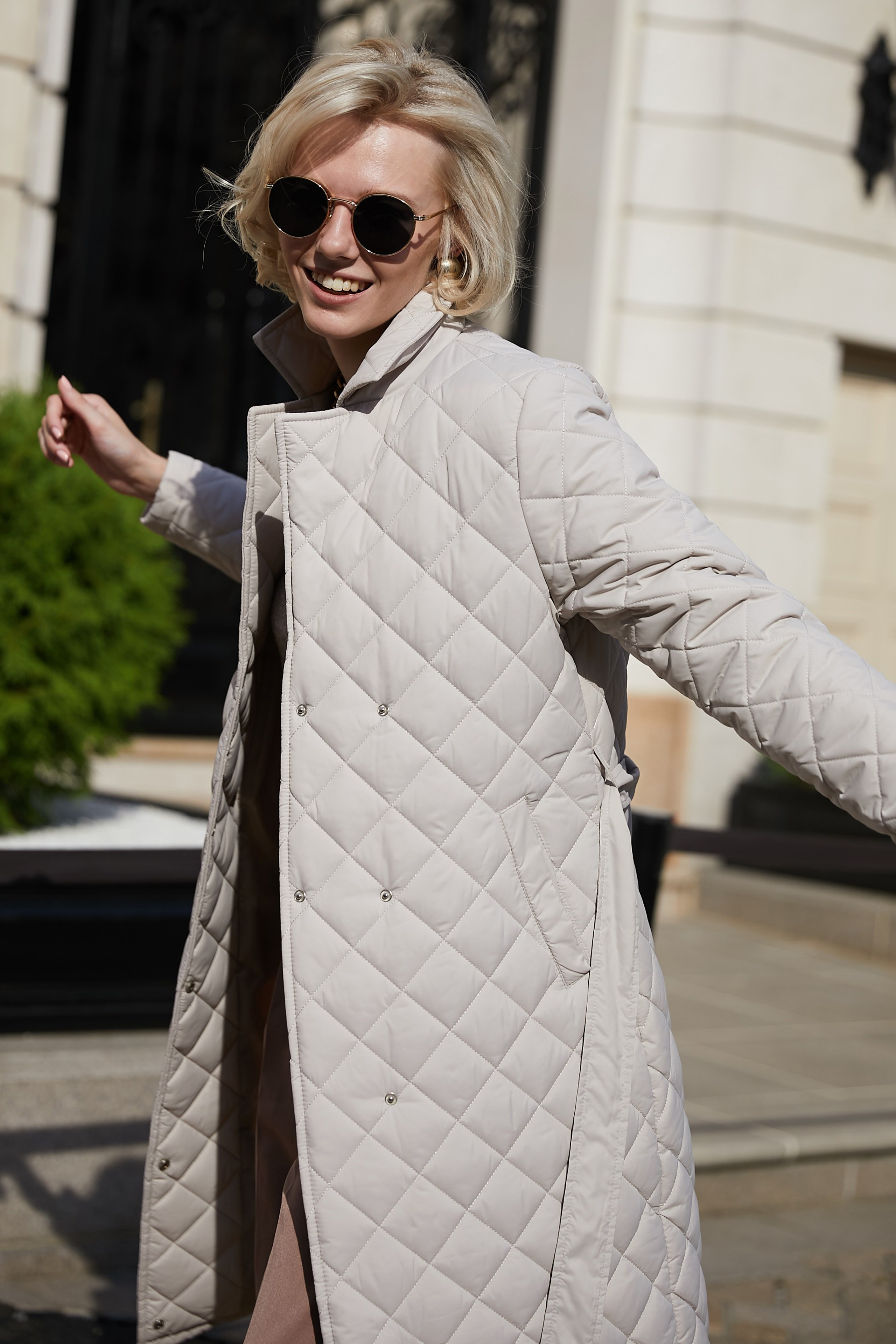 Модель для предметной съемки Александра А Москва| Sale Easy