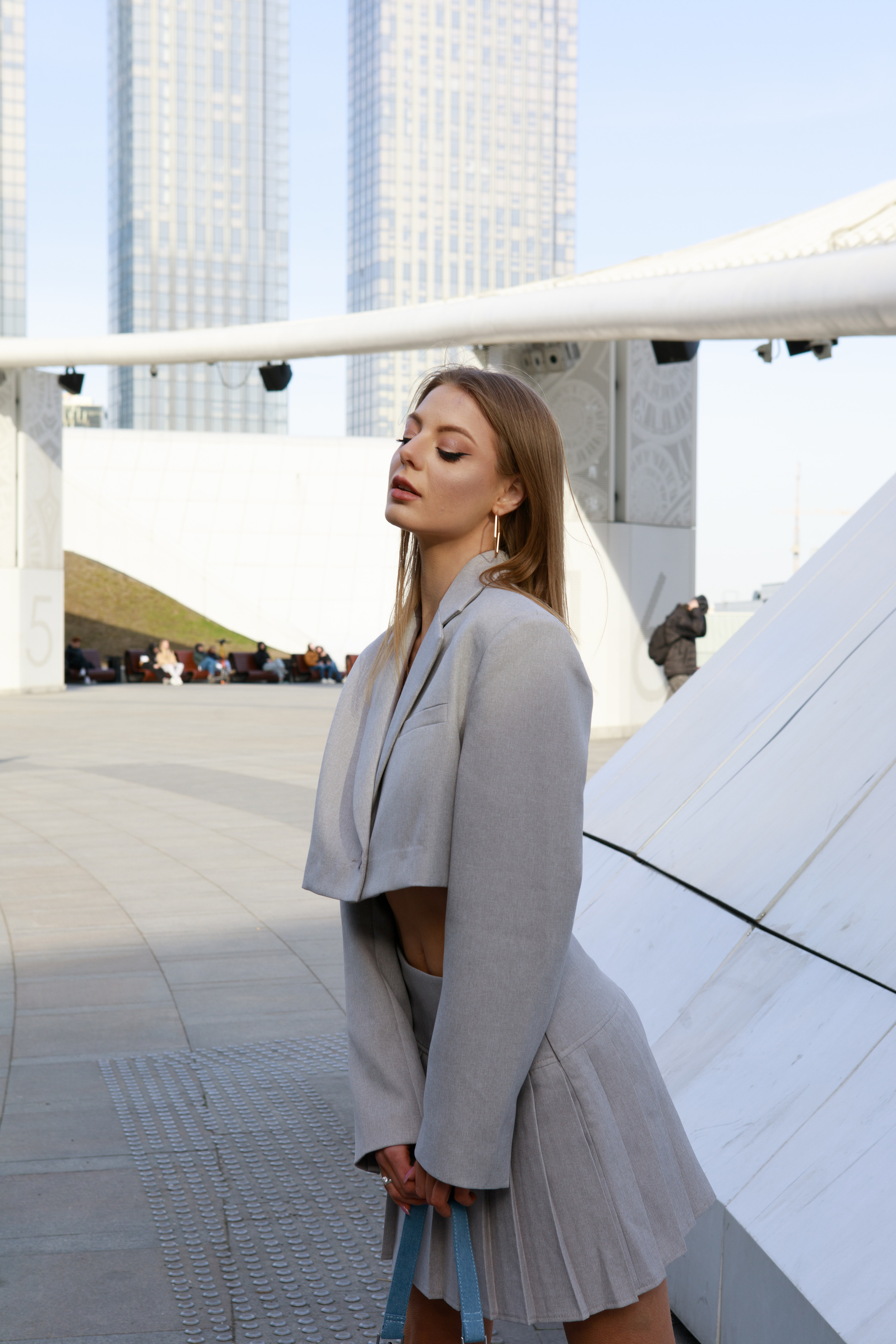 Модель для предметной съемки Мэри Москва| Sale Easy