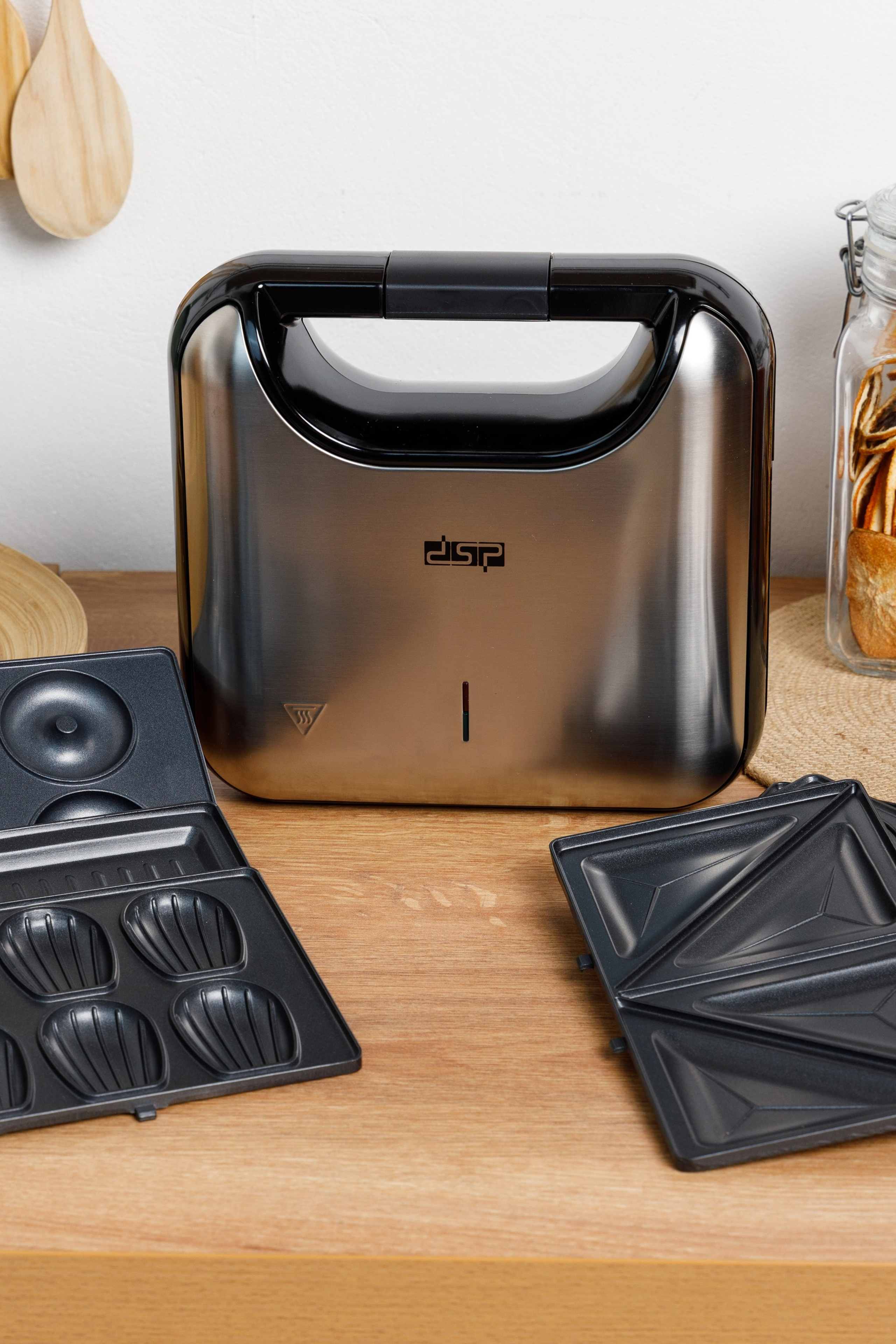 Качественная предметная съемка техники для презентации всех функций.