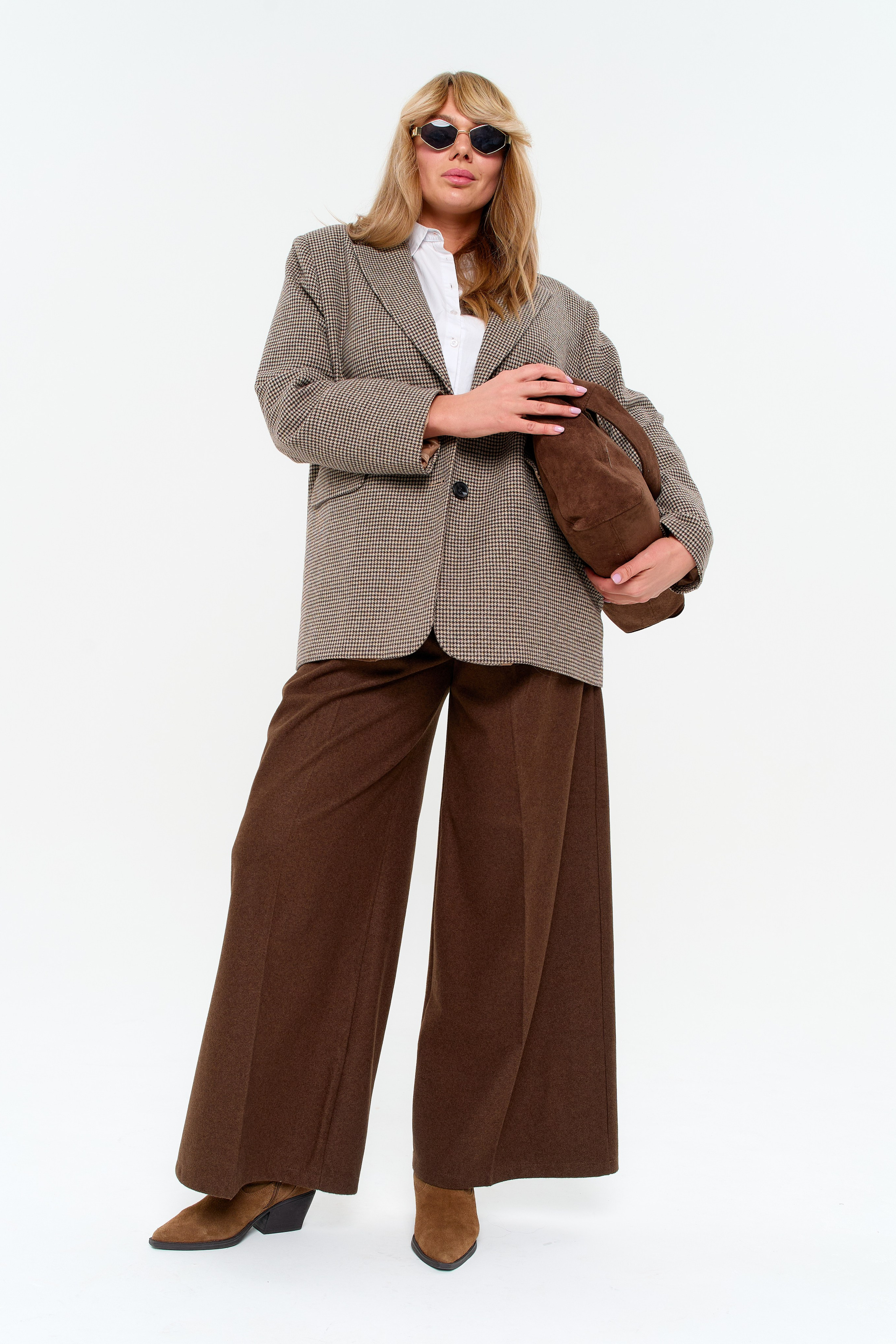 Модель для предметной съемки Маргарита id 10549 Москва| Sale Easy