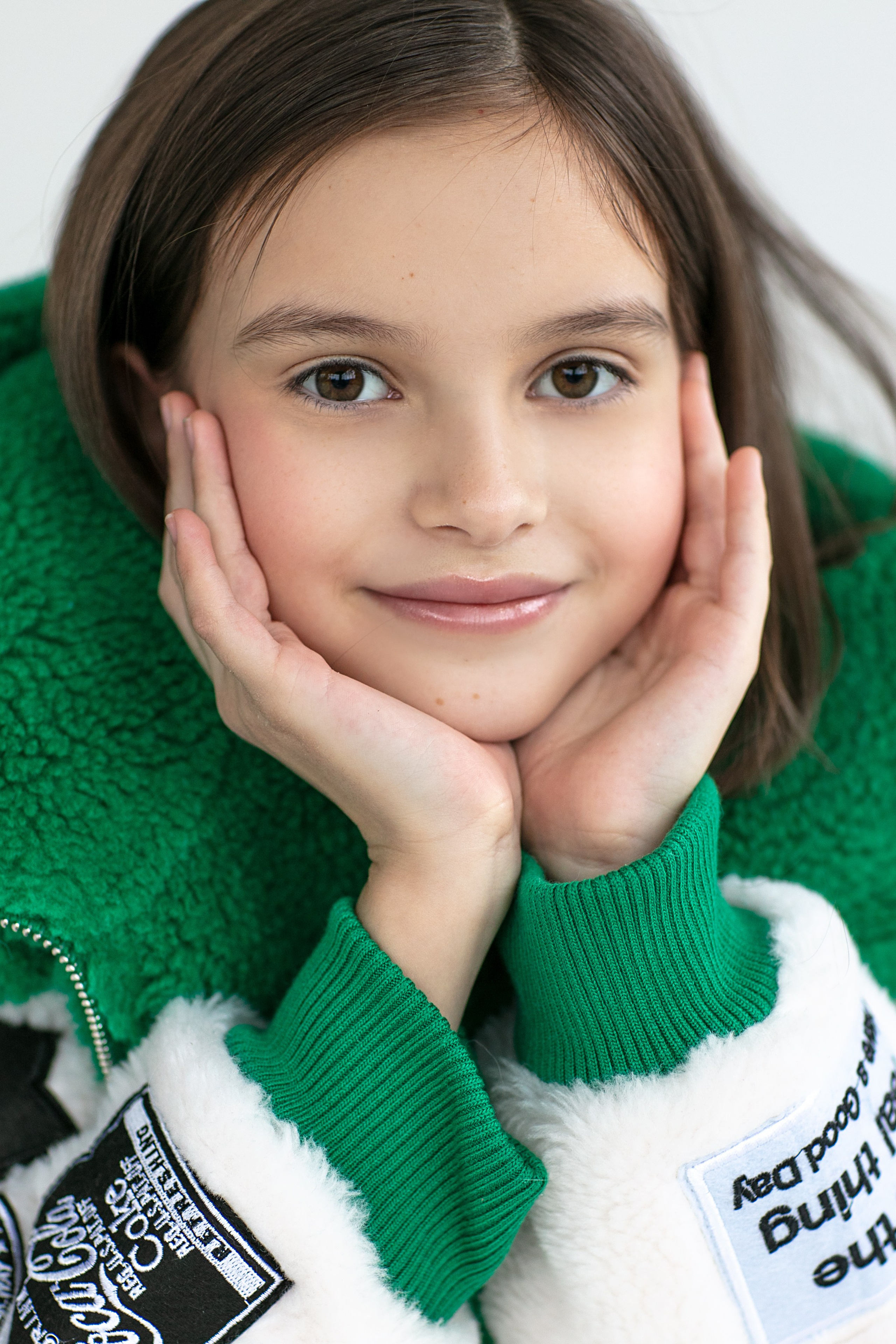 Модели дети для предметной съемки София Ж. Москва | Sale Easy