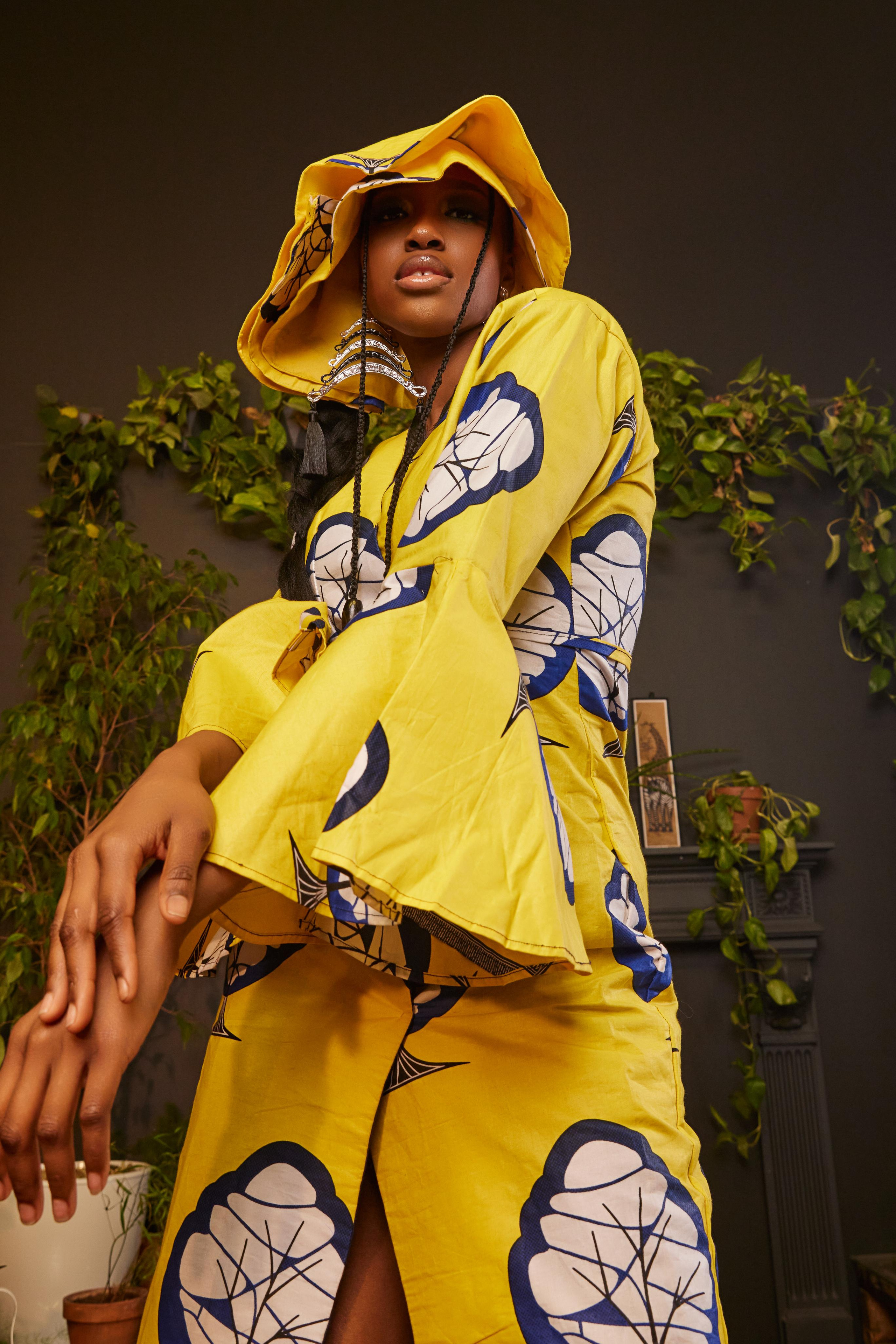 Модель для предметной съемки Дельфин Москва| Sale Easy