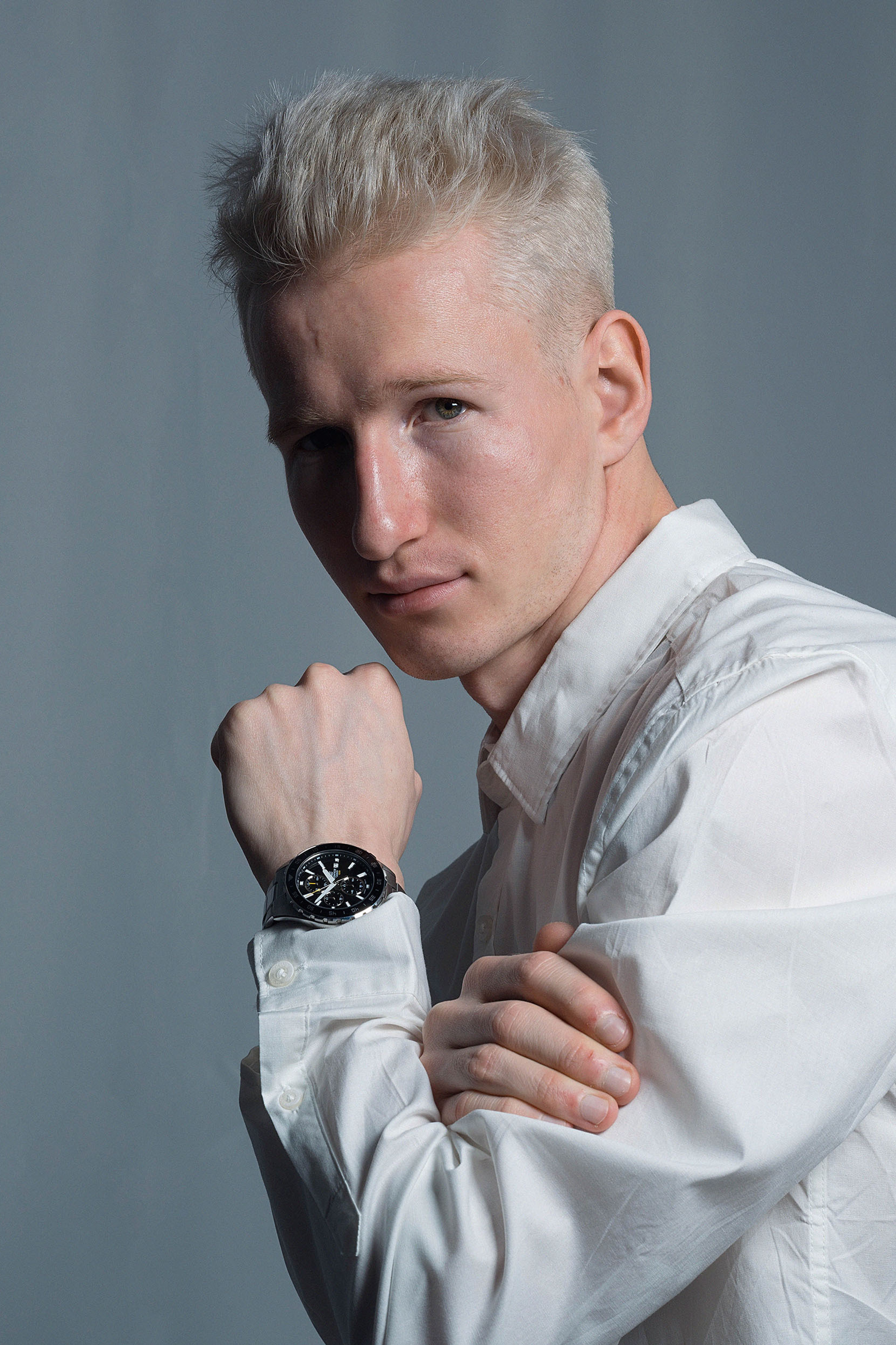 Модель для предметной съемки  Максим Б Сочи| Sale Easy