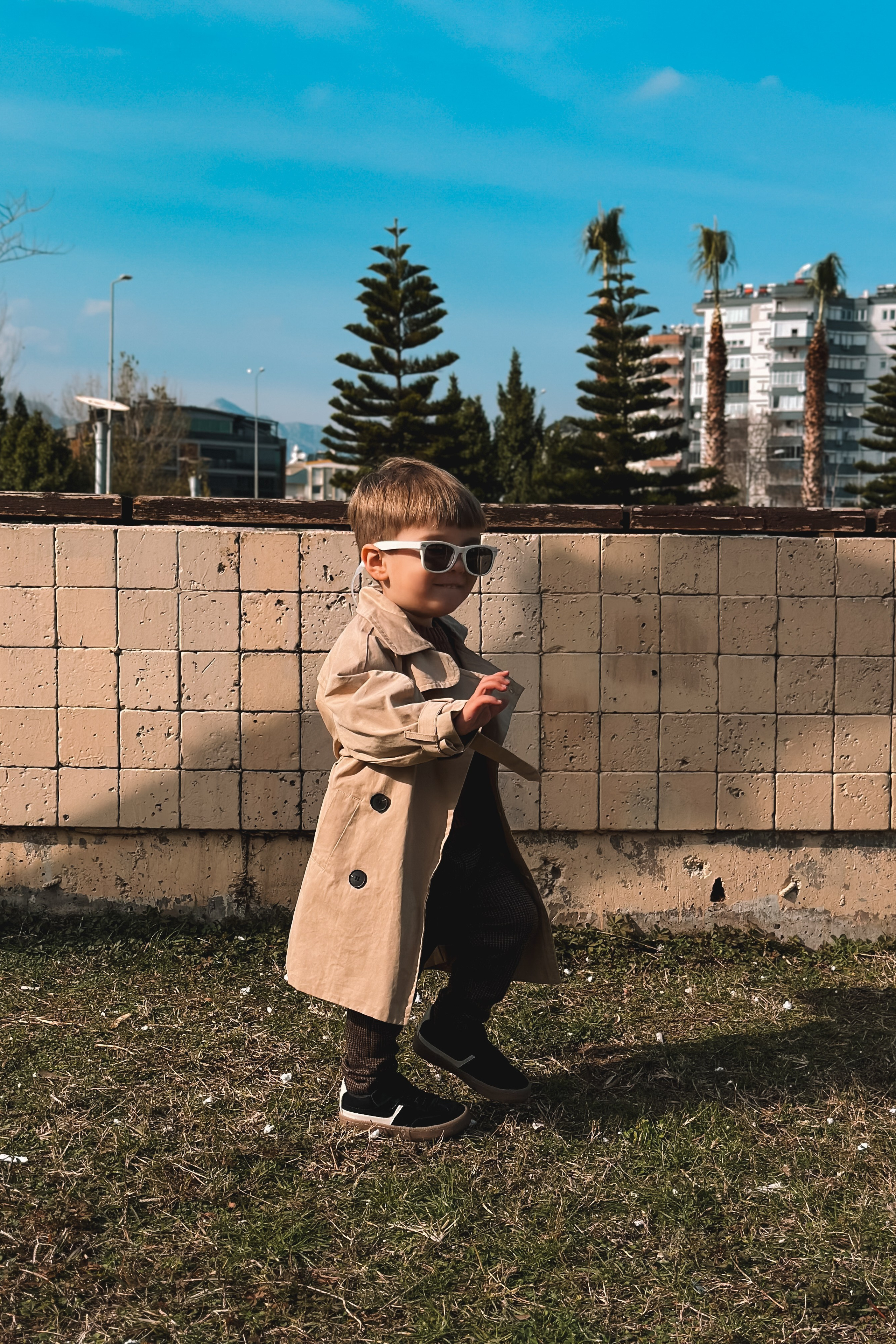 Модель для предметной съемки мальчик Радэль Казань| Sale Easy