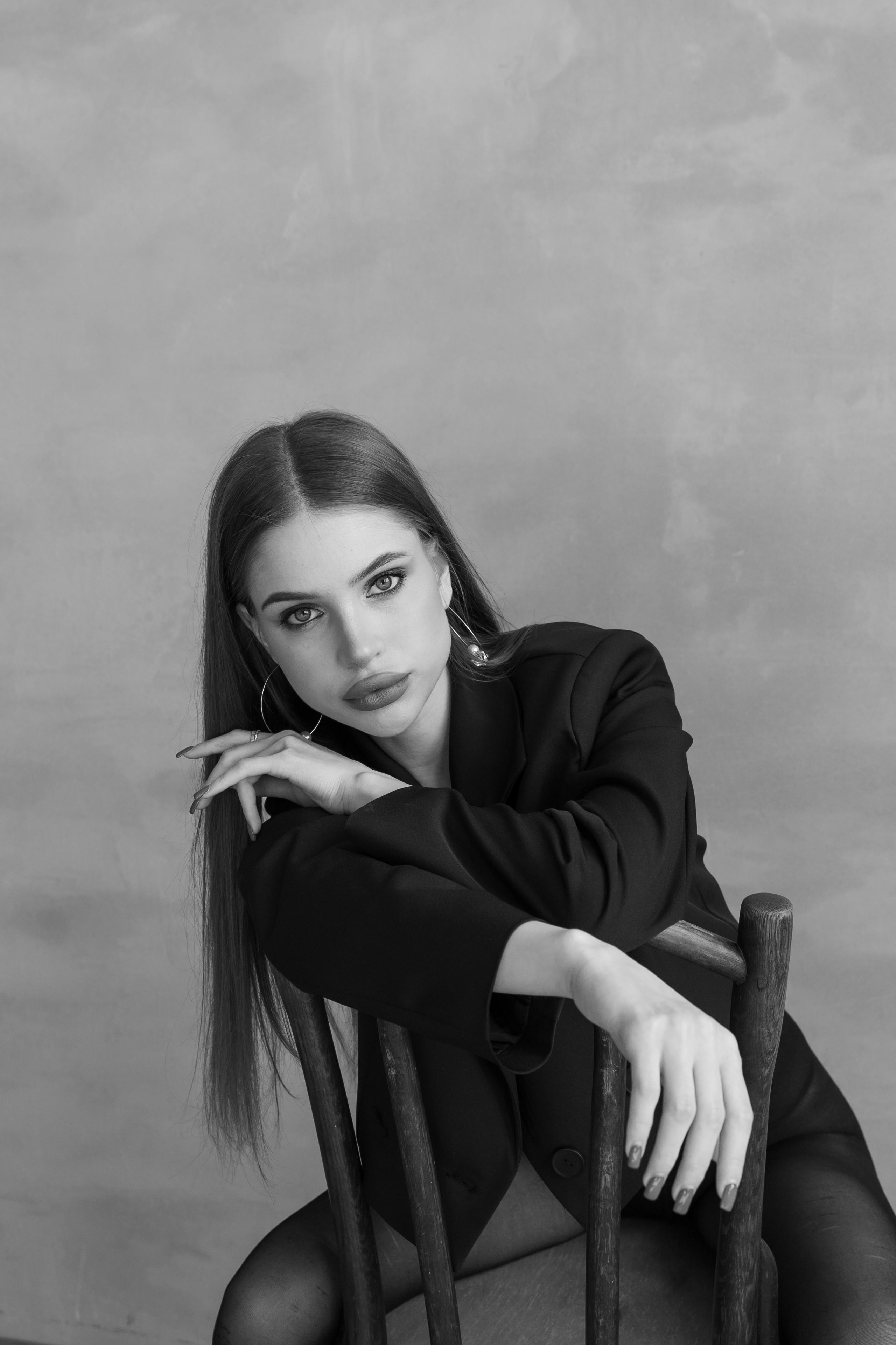Модель для предметной съемки Валентина Н.Новгород | Sale Easy