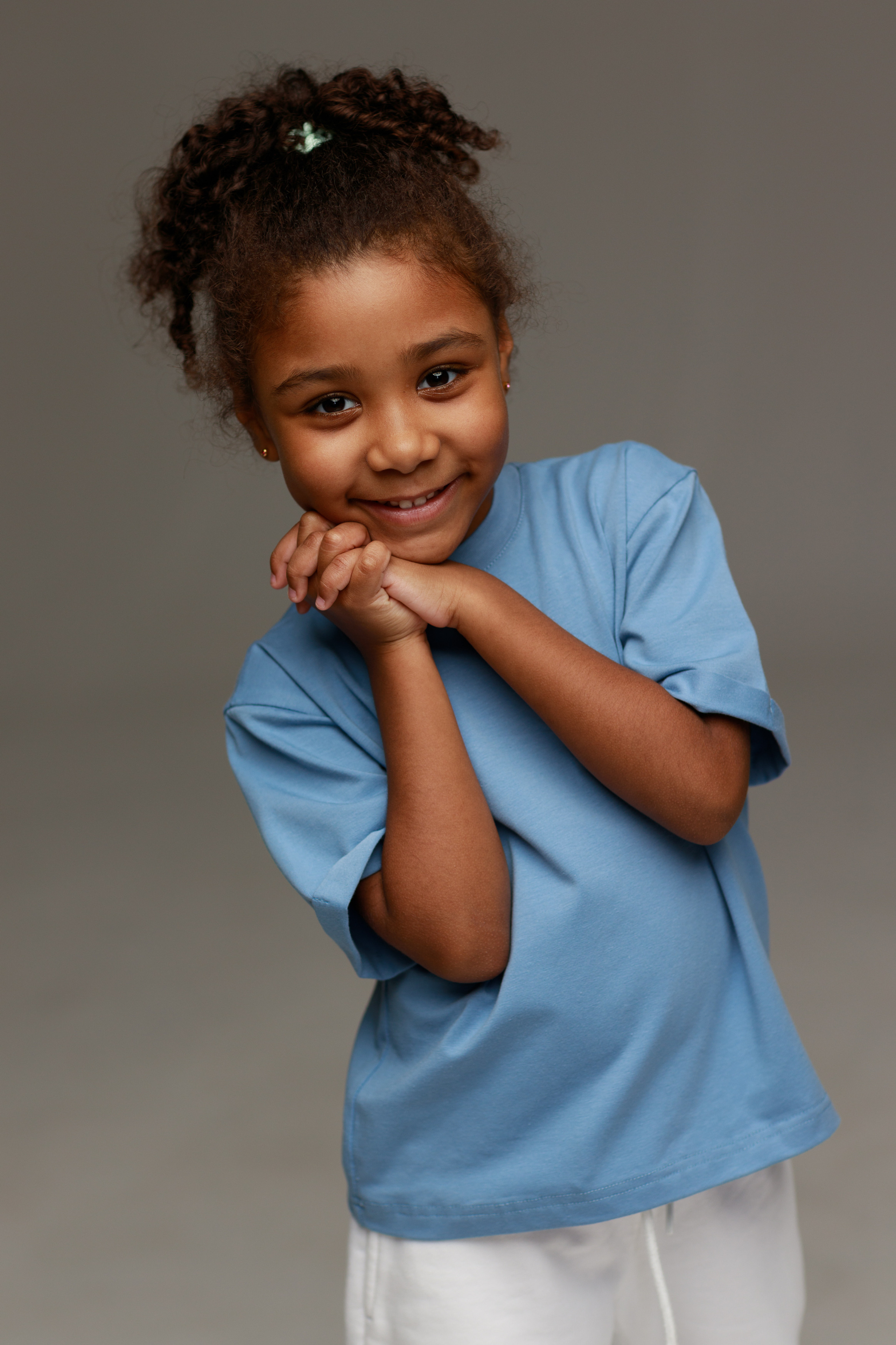 Модели дети для предметной съемки Анжелика Б. Москва | Sale Easy