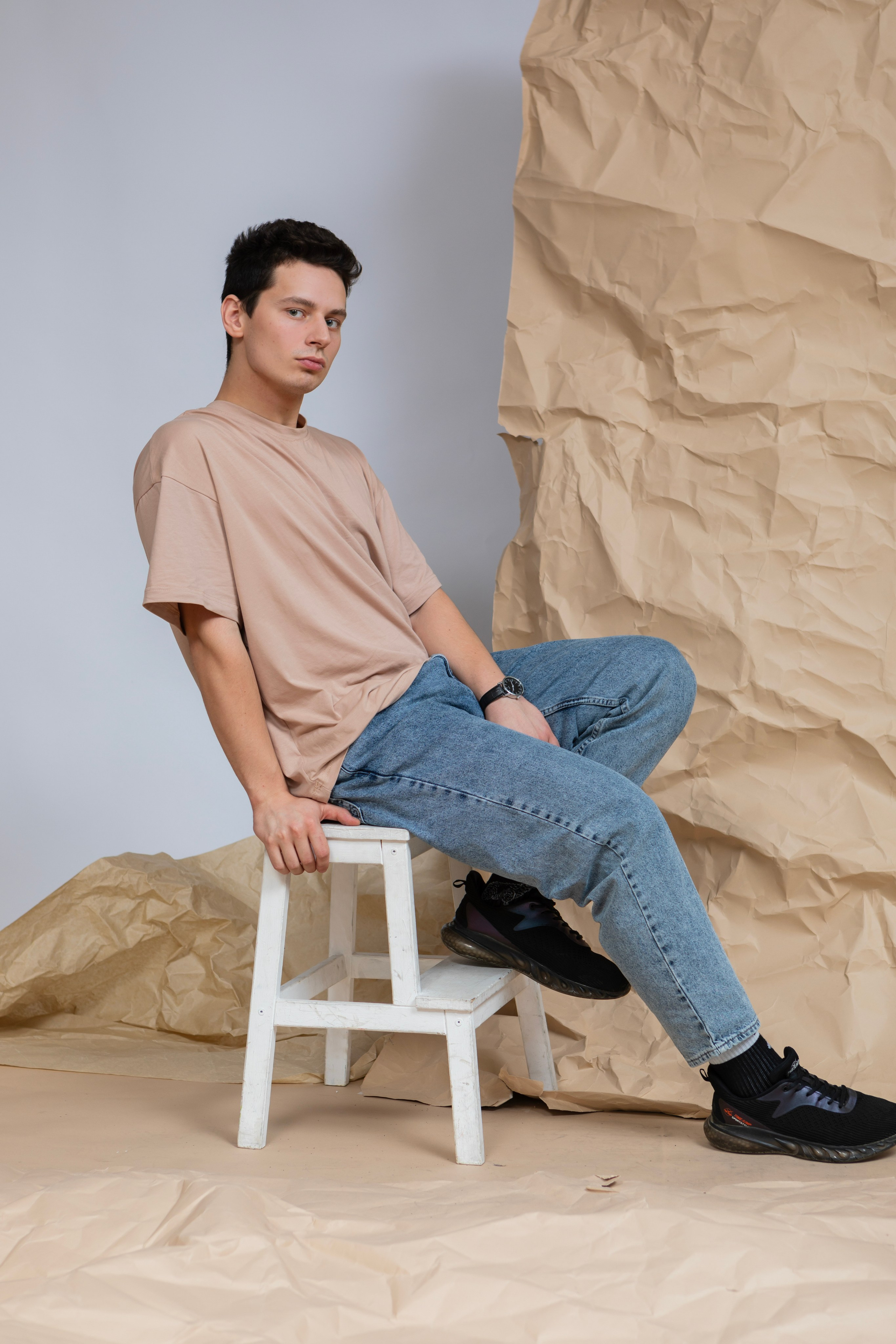 Модель для предметной съемки Александр О Казань| Sale Easy