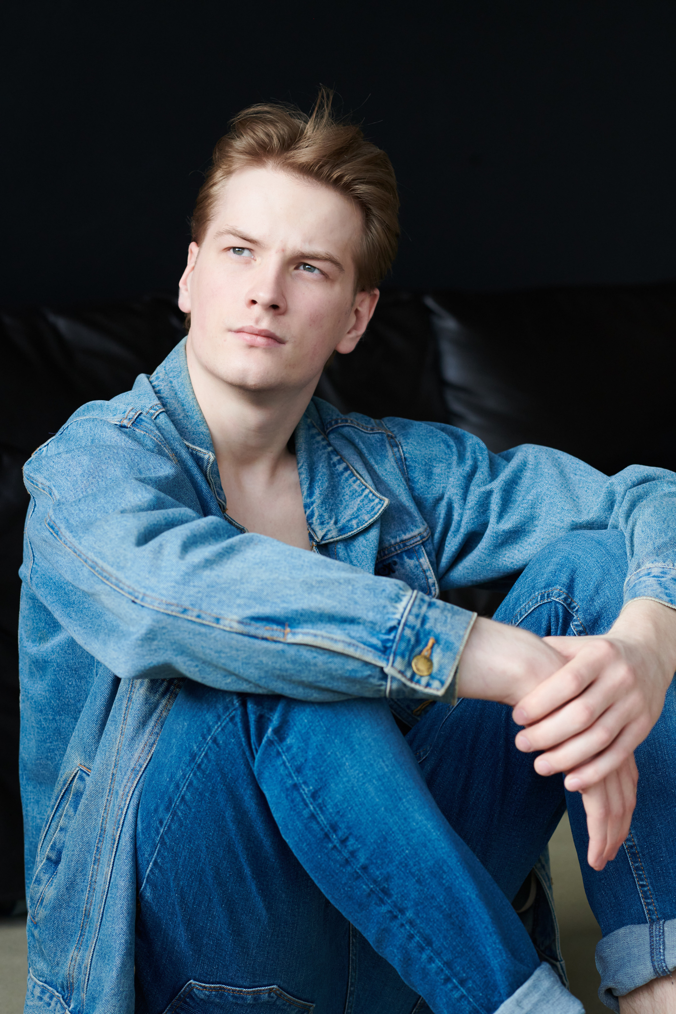 Модель для предметной съемки Кирилл В Н.Новгород | Sale Easy