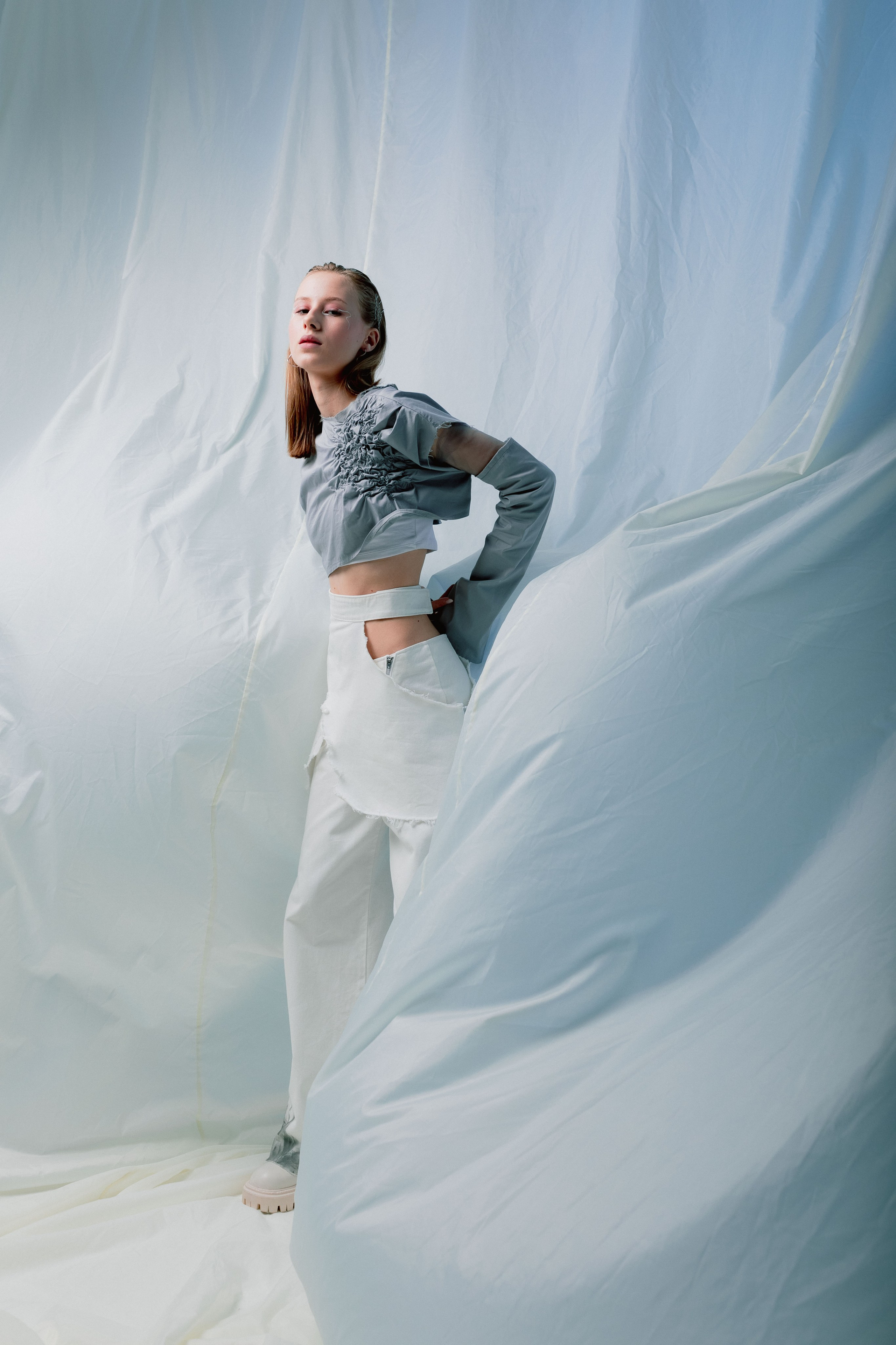 Модель для предметной съемки Алиса Б Новосибирск|Sale Easy