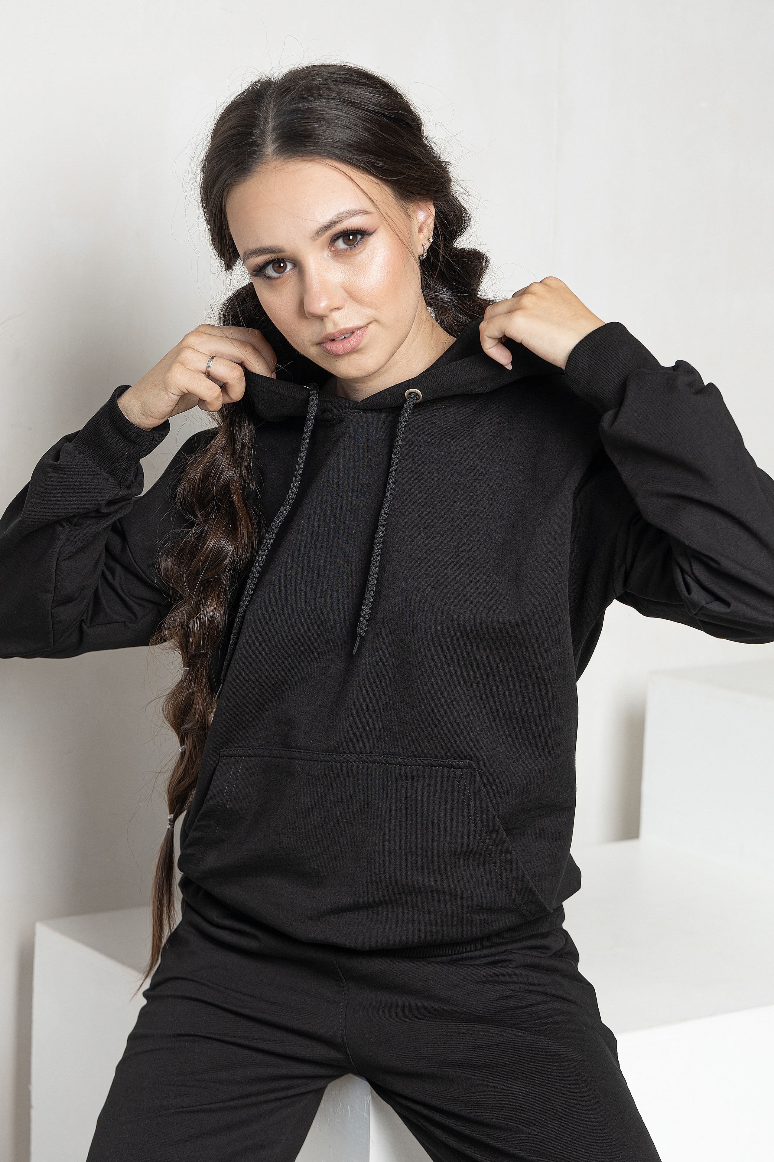 Портфолио. Фото женской одежды для маркетплейсов | Sale Easy