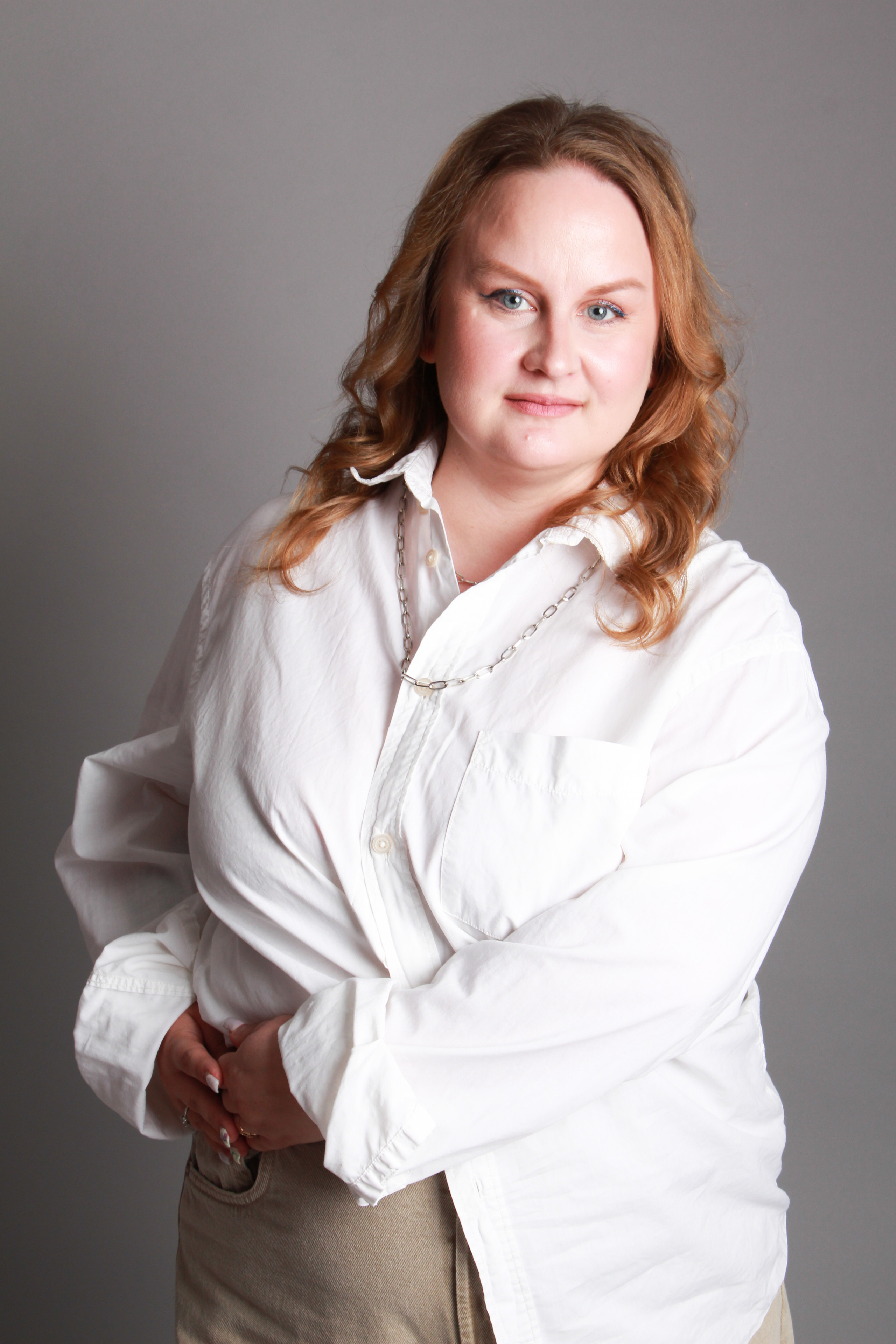 Модель plus size  для предметной съемки Света Б.  Новосибирск|Sale Eas