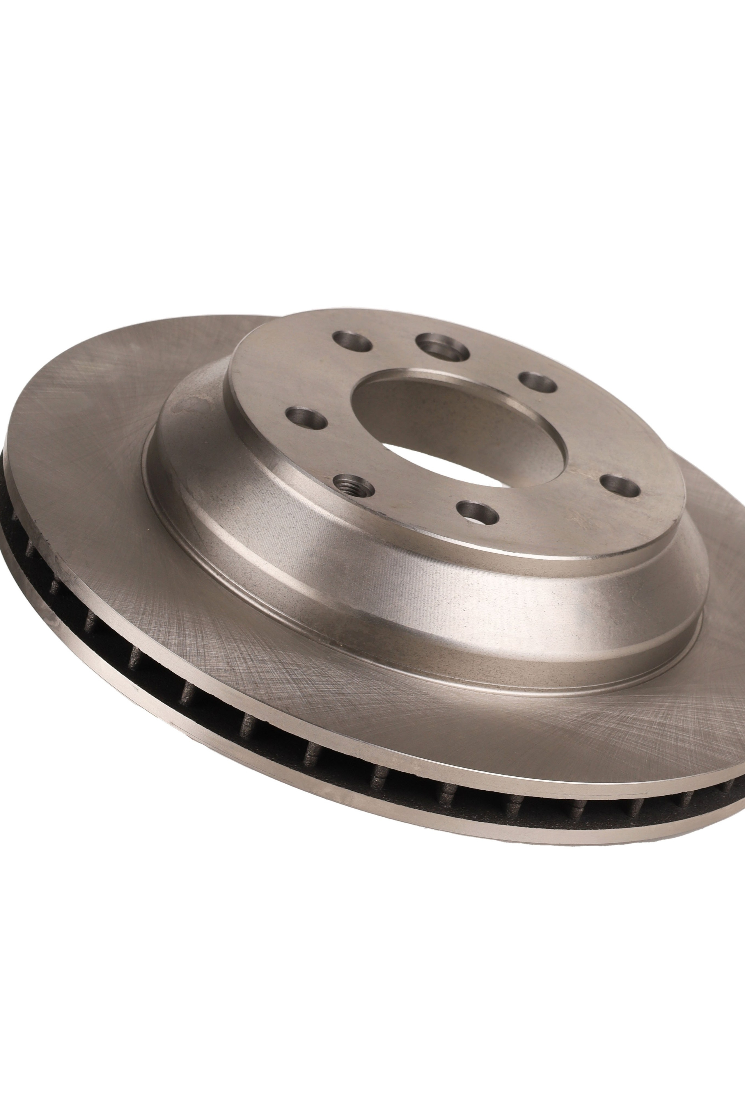 Предметная съемка автотоваров, которая подчеркивает ключевые аспекты вашего предложения.