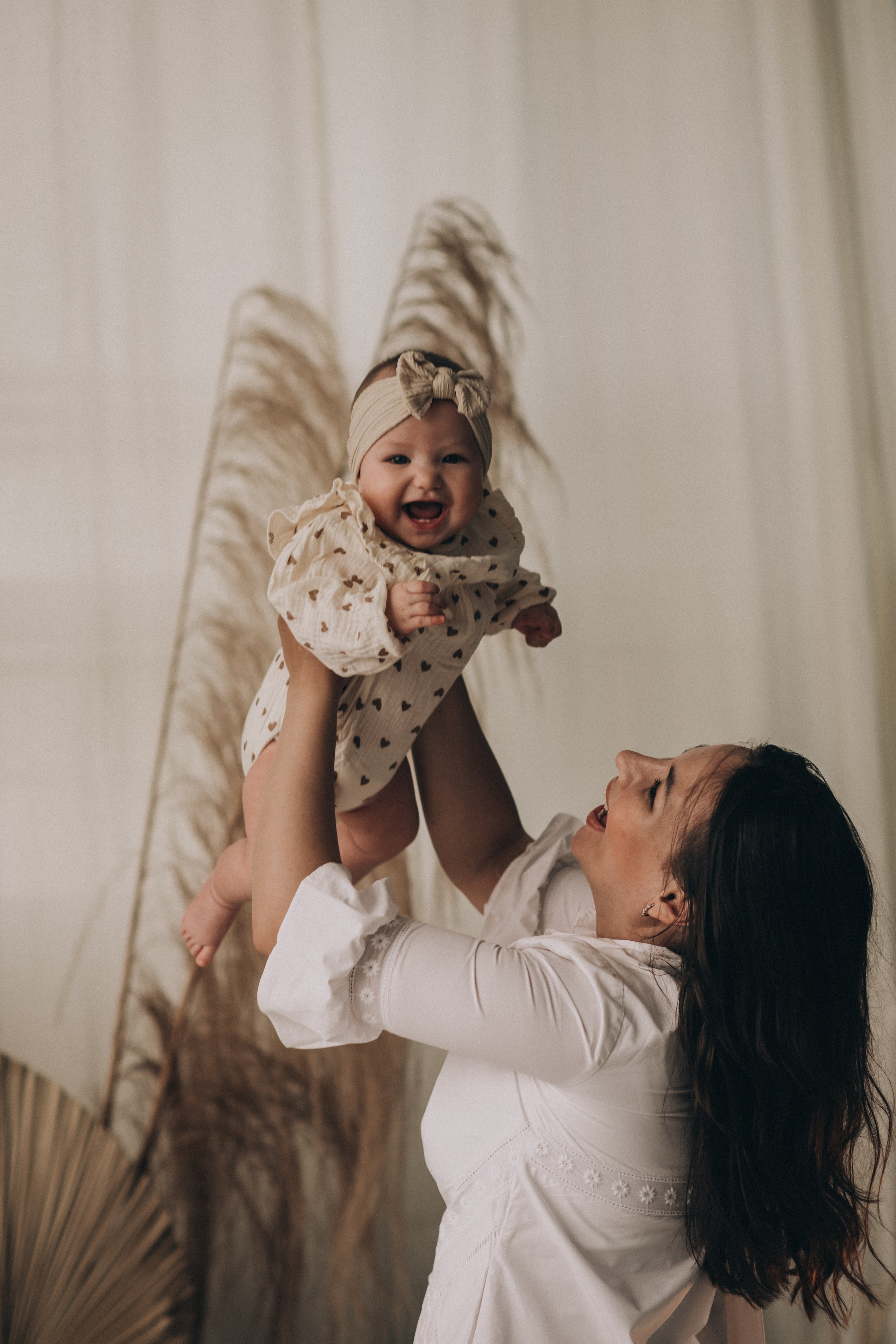 Модель девочка для предметной съемки Амелия Казань| Sale Easy