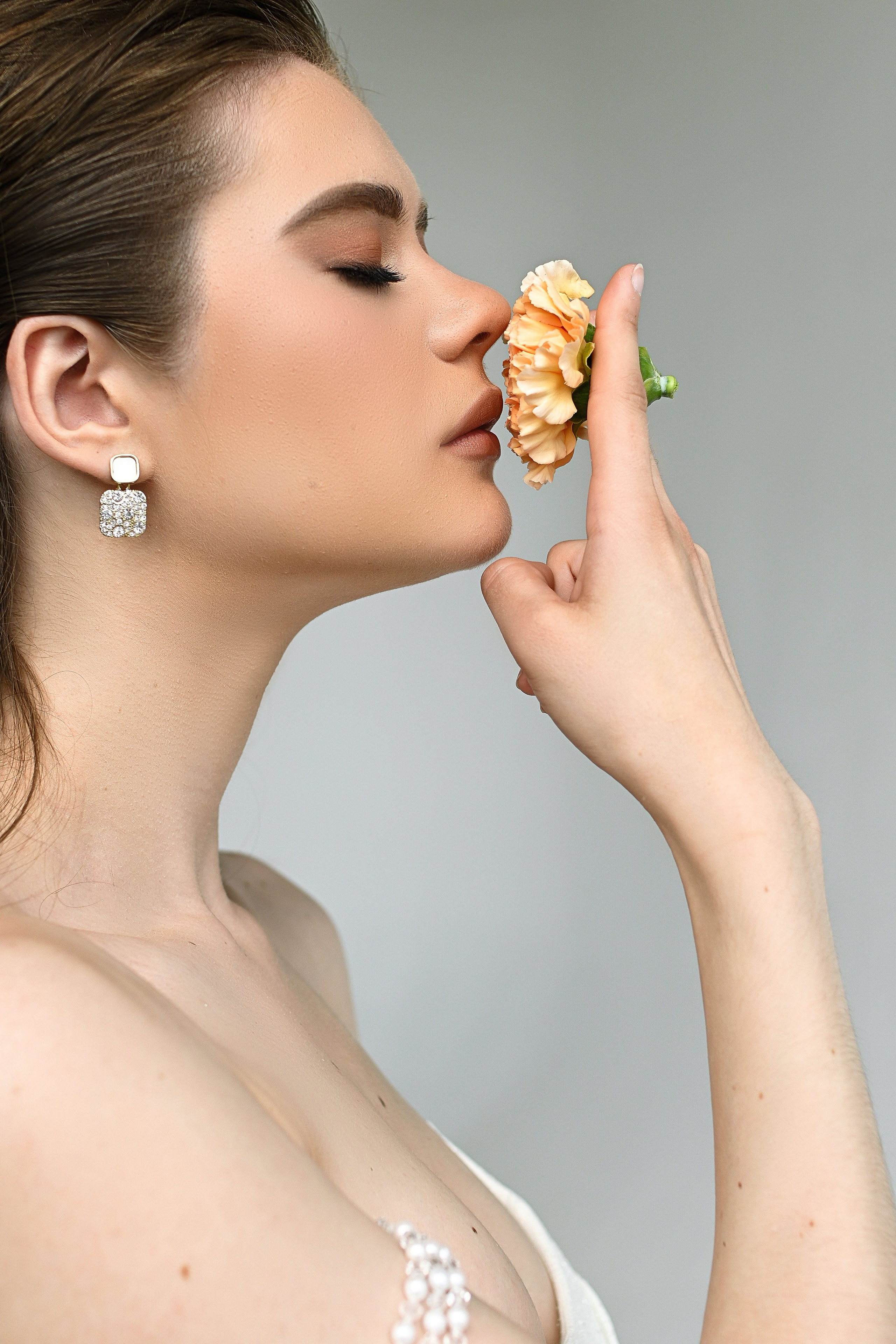 Модель для предметной съемки Владислава Н.Н.| Sale Easy