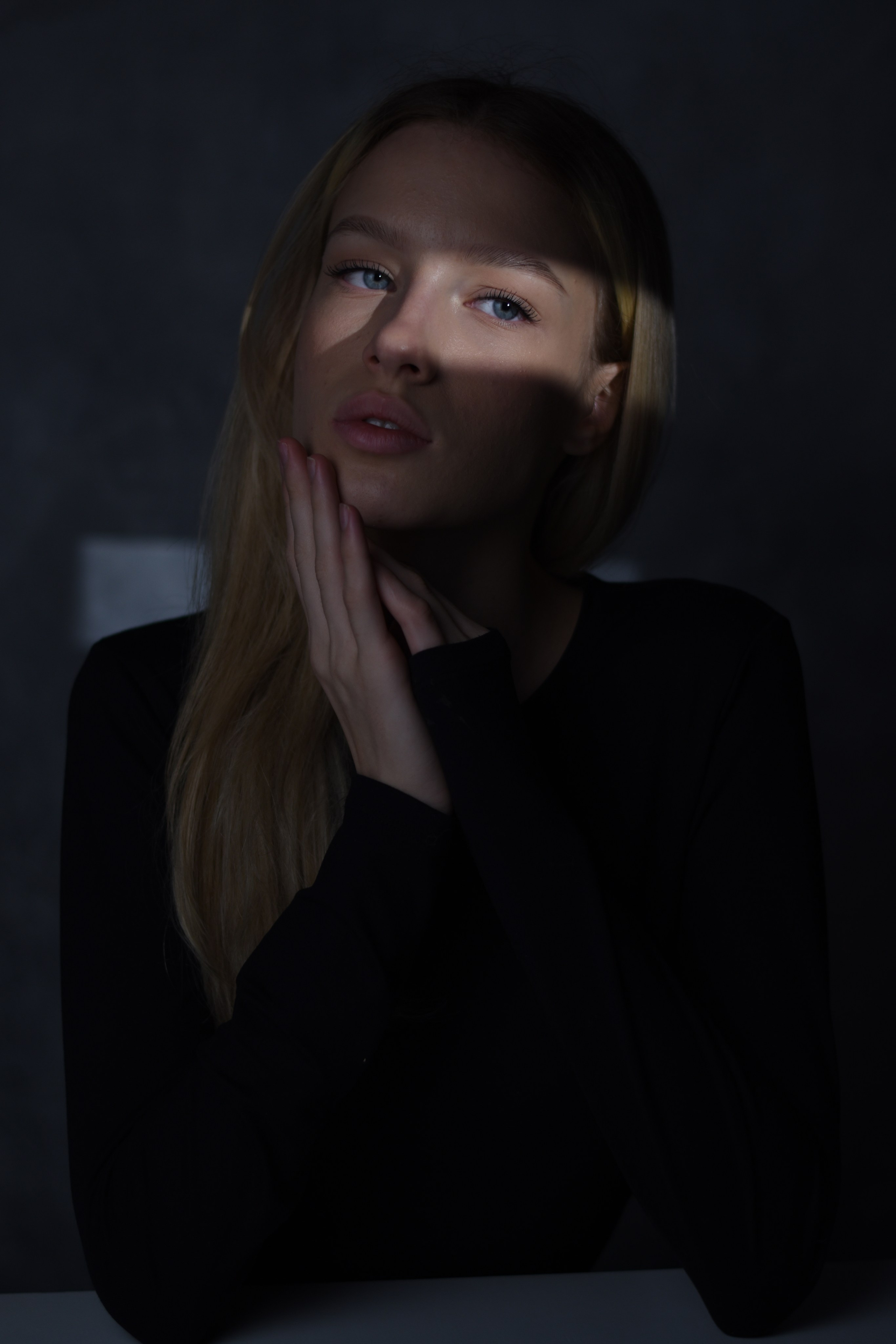 Модель для предметной съемки Алиса М. Красноярск| Sale Easy