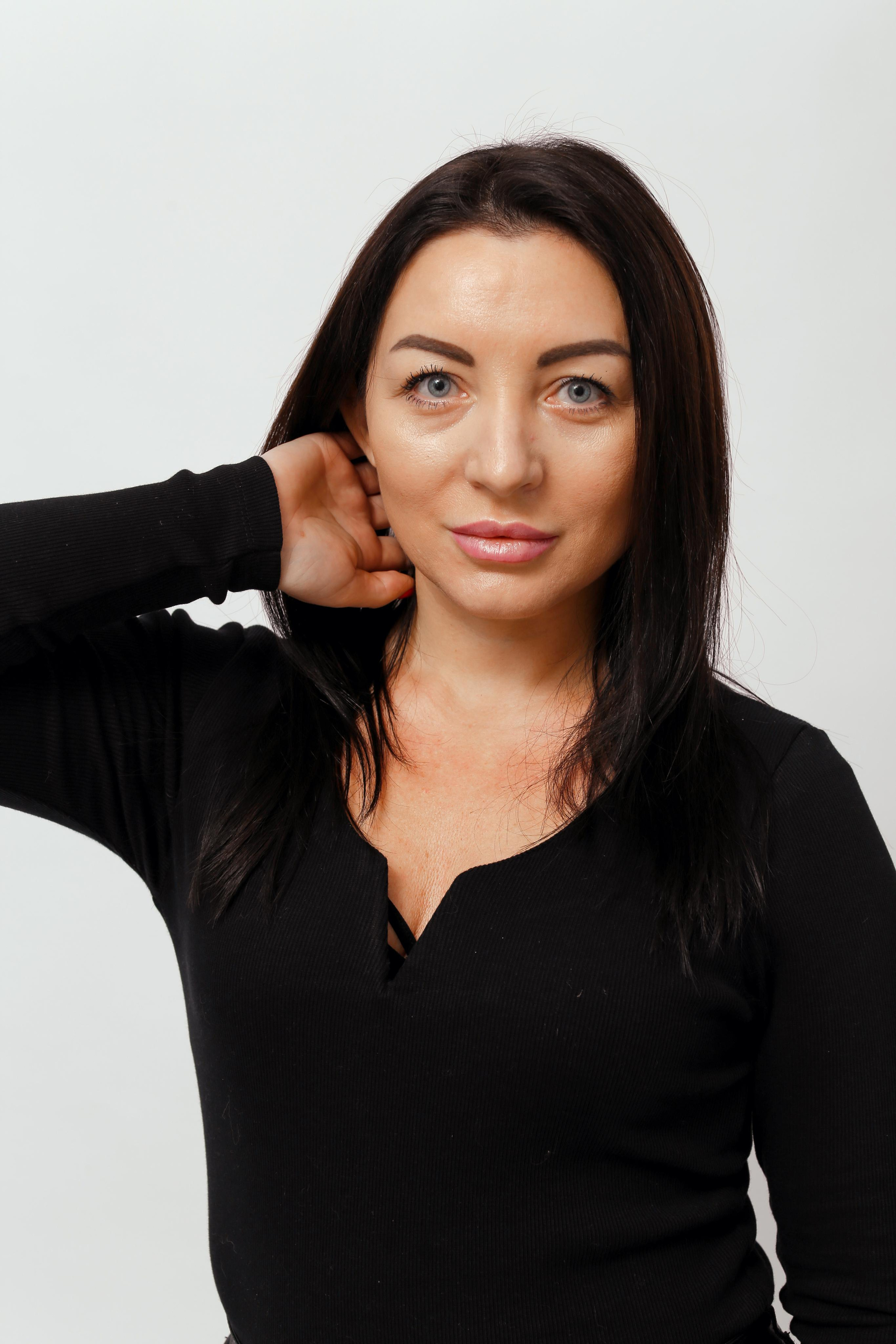 Модель plus size для предметной съемки Олеся Б.Москва | Sale Easy