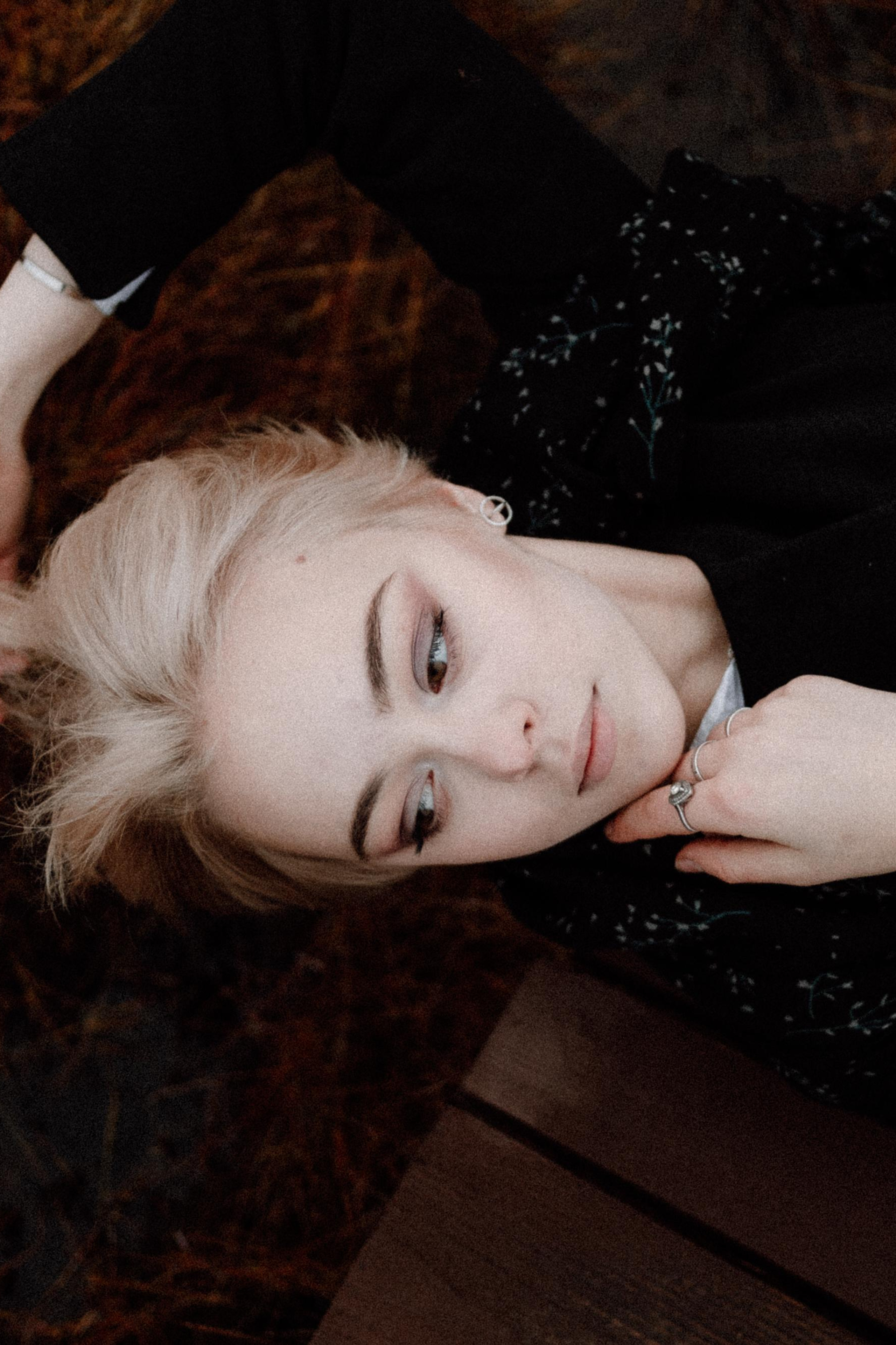 Модель для предметной съемки Валерия Б. Москва| Sale Easy