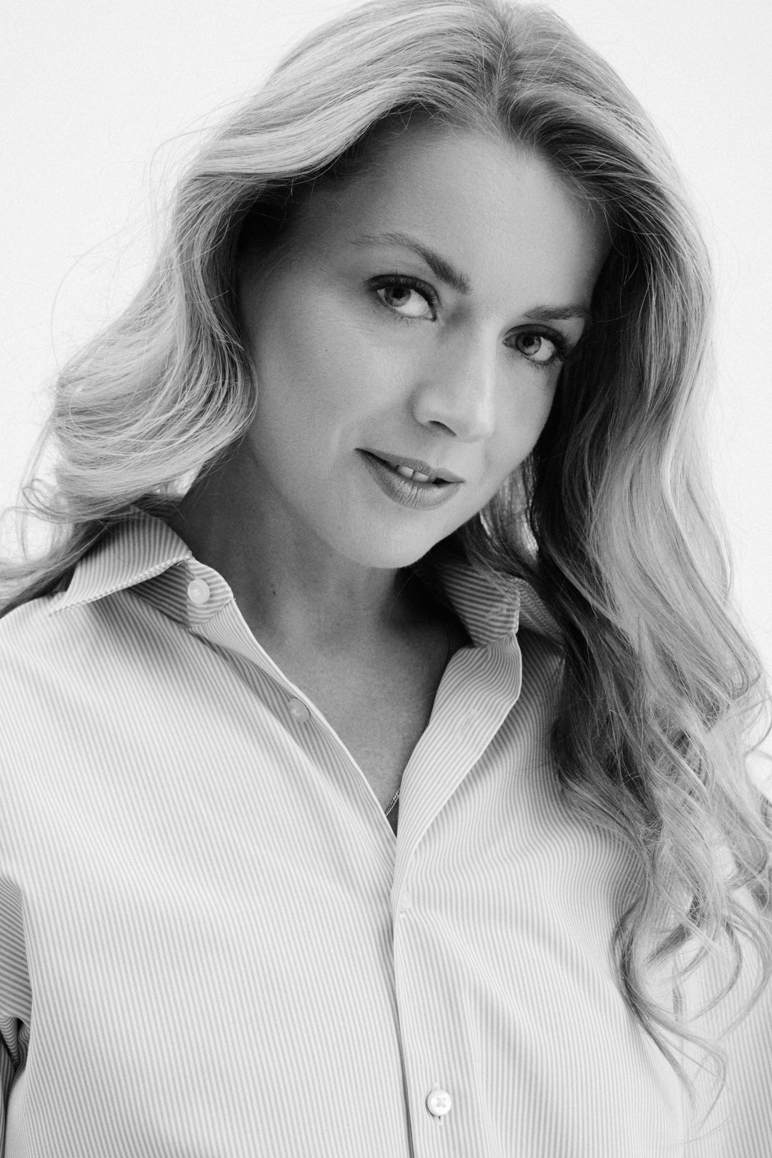 Модель для предметной съемки Екатерина Л. Москва| Sale Easy