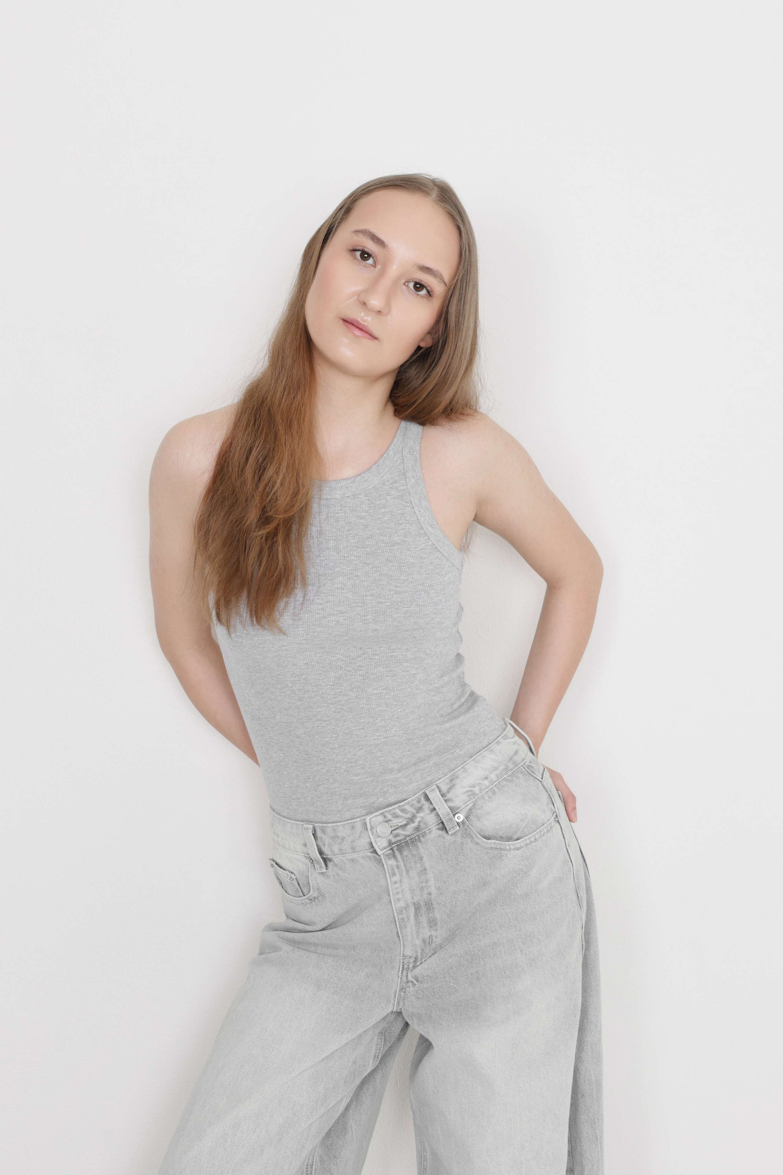 Модель для предметной съемки Валерия 10 256 Москва| Sale Easy