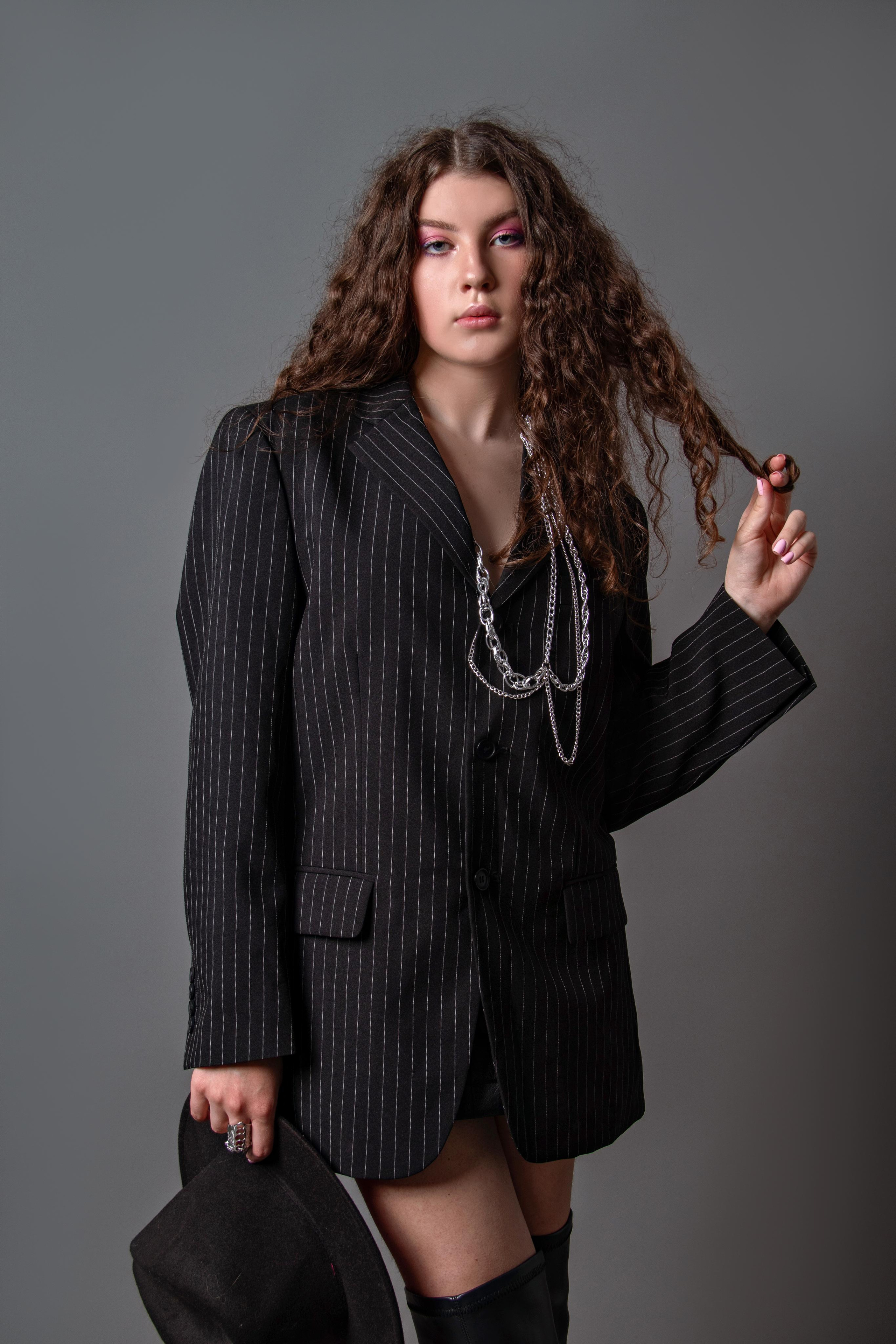 Модель для предметной съемки Елизавета 1 Н.Новгород | Sale Easy