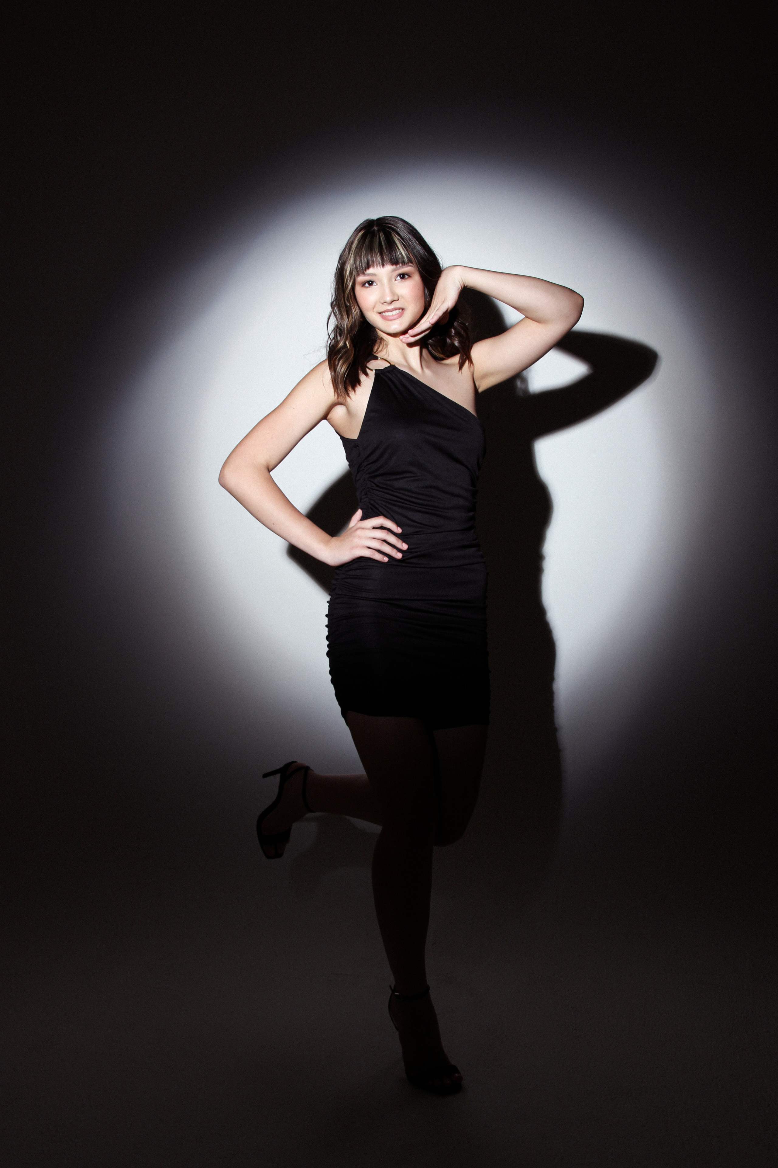 Модель для предметной съемки Юлия К. Москва| Sale Easy