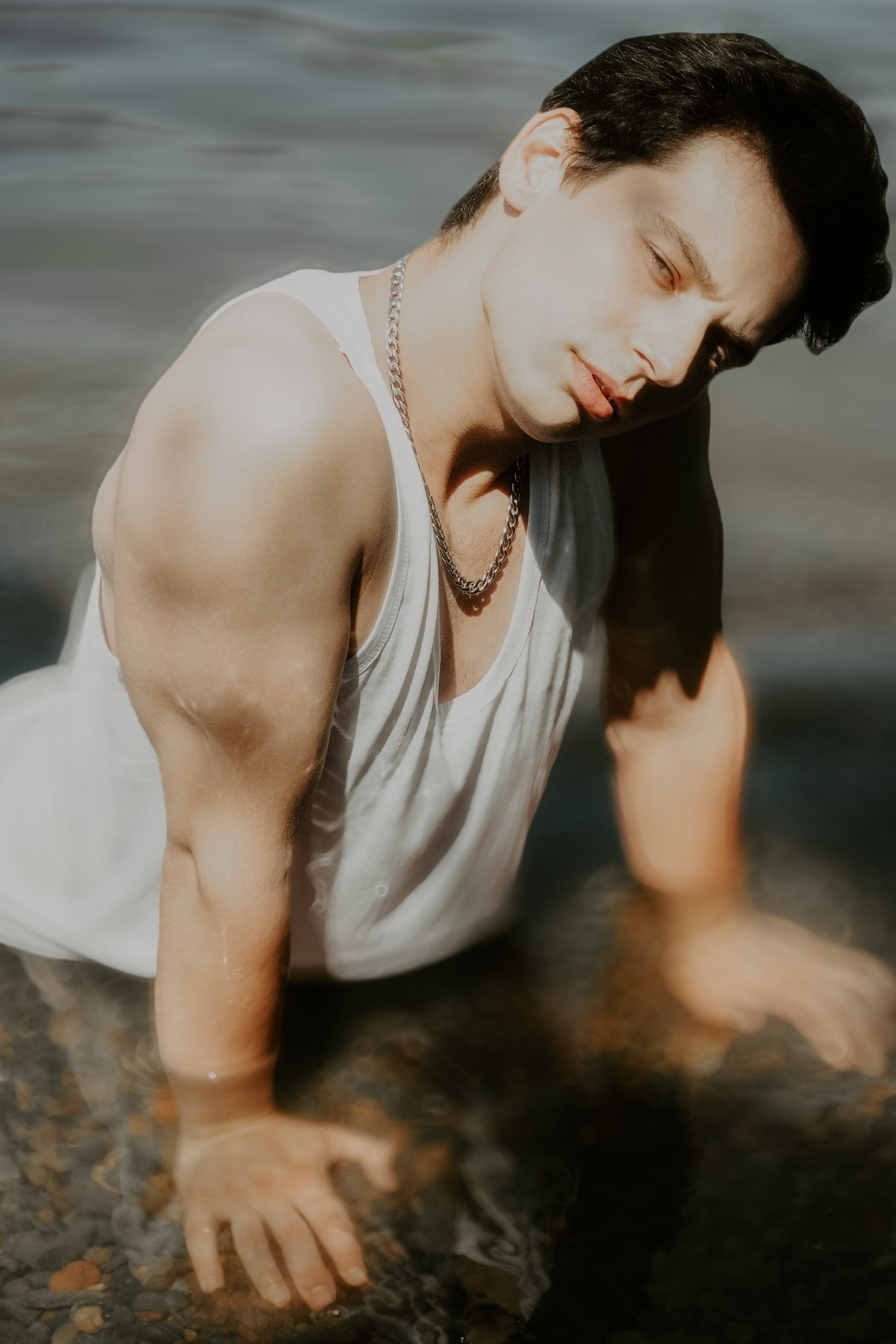 Модель для предметной съемки Александр О Казань| Sale Easy