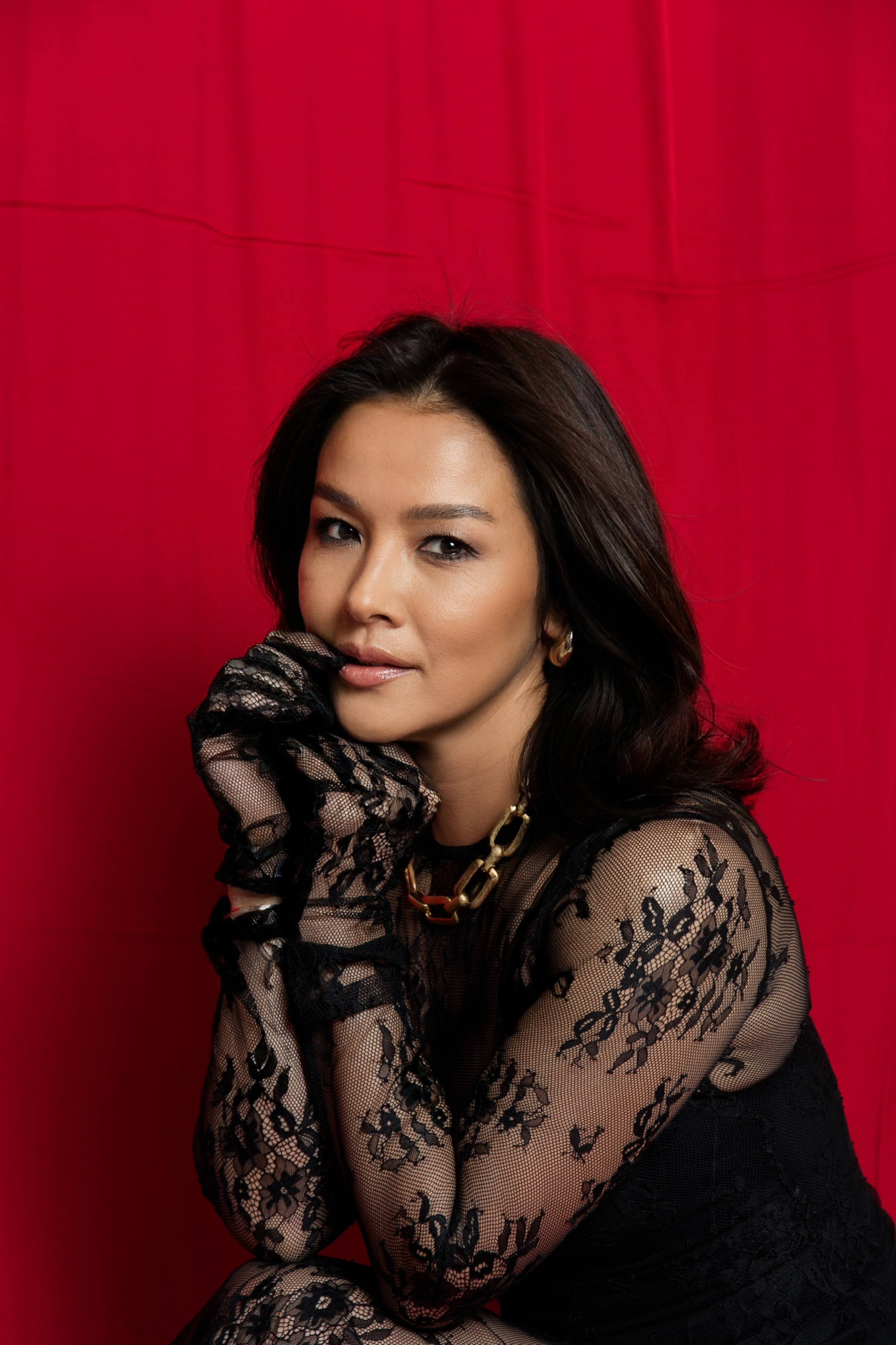 Модель для предметной съемки Юлия М. С.-Пб| Sale Easy