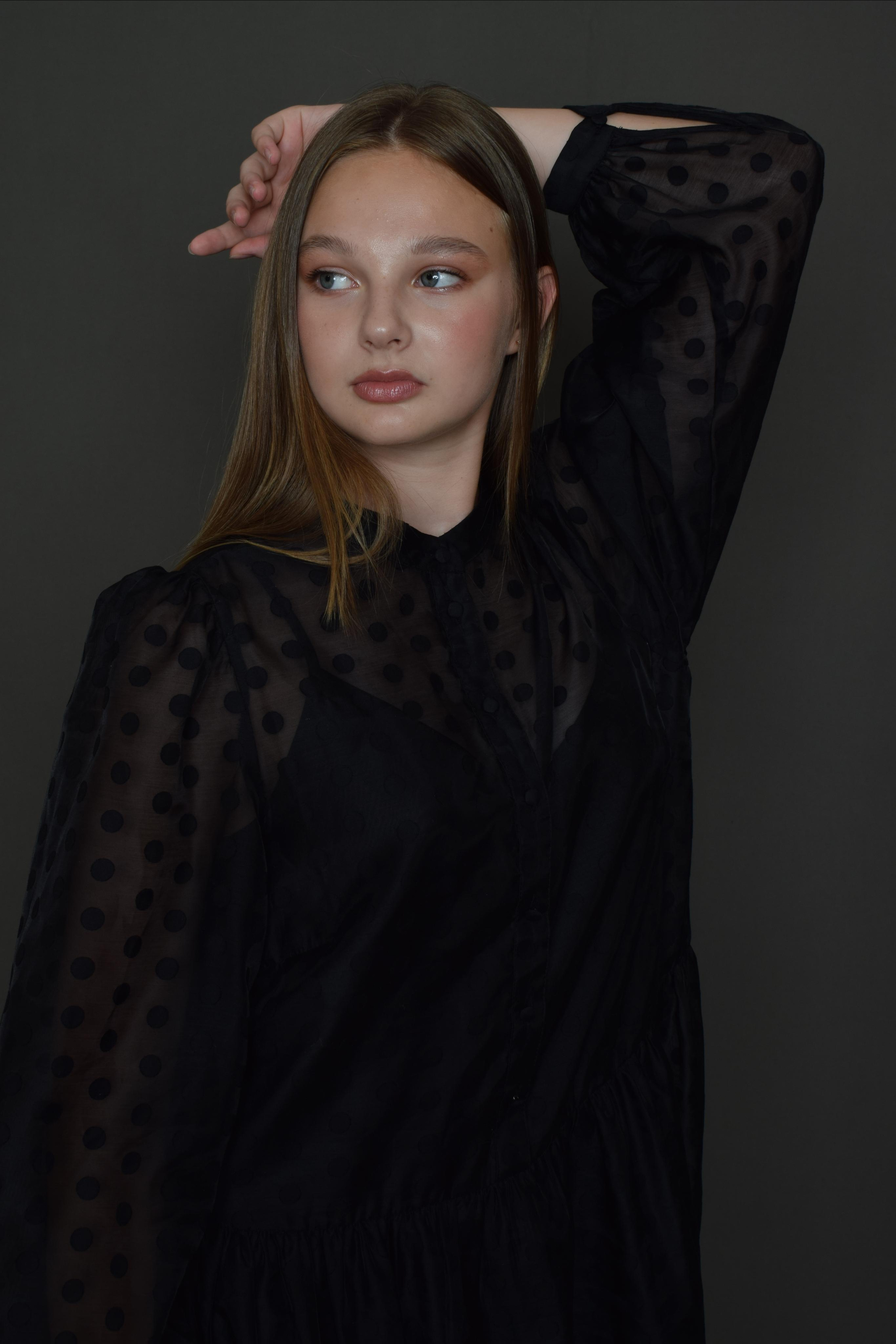 Модель для предметной съемки  Владислава А Сочи| Sale Easy