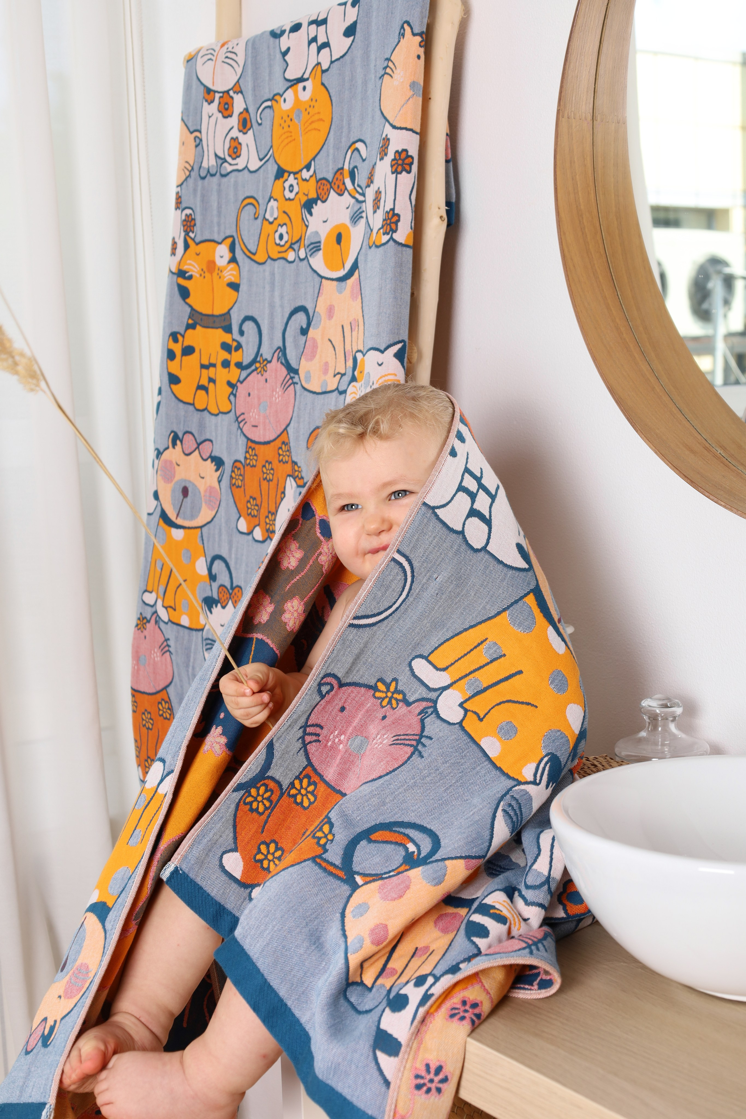 Модель девочка для предметной съемки Маша Н.Новгород | Sale Easy