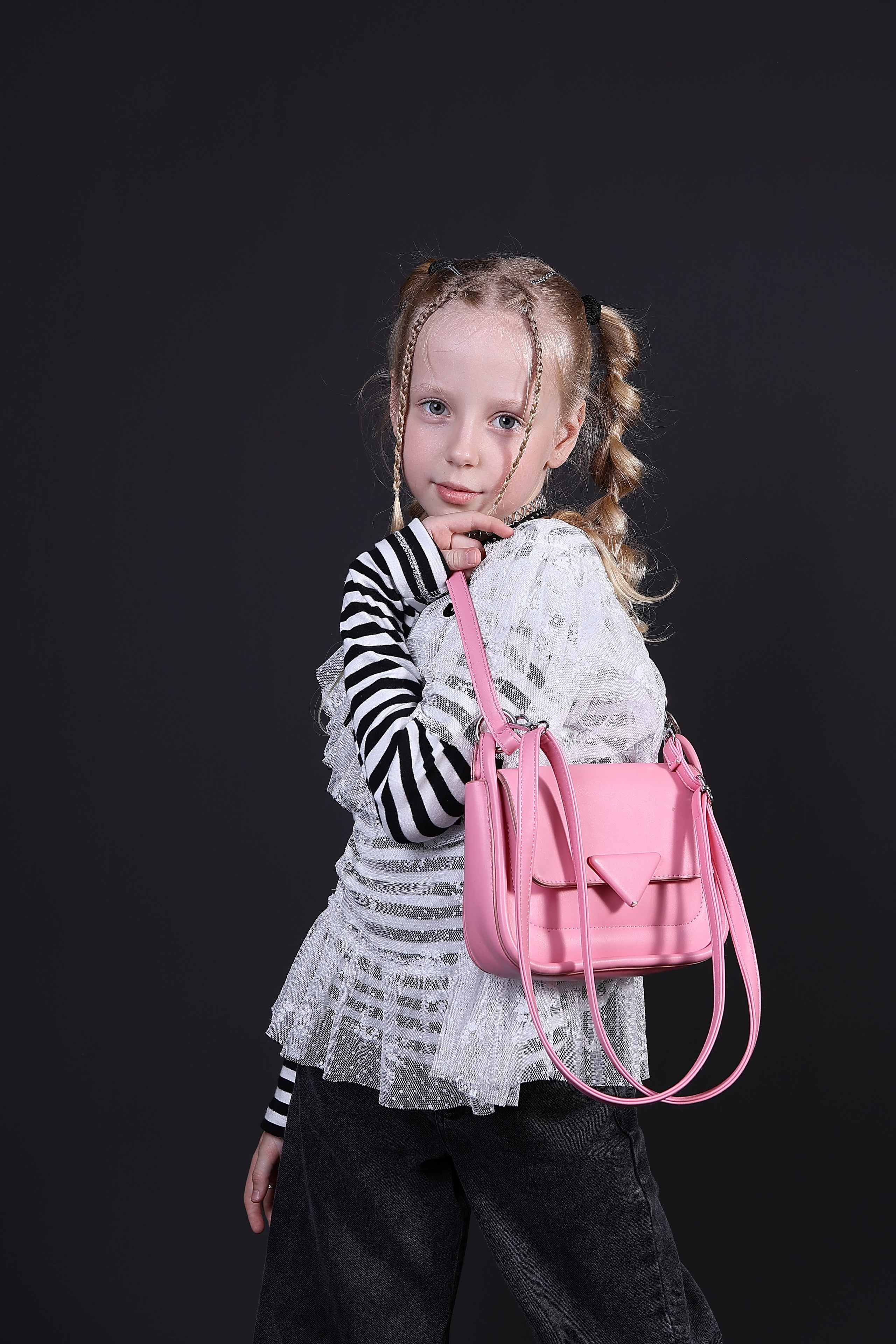 Модель для предметной съемки Арина Д. Н.Н.| Sale Easy