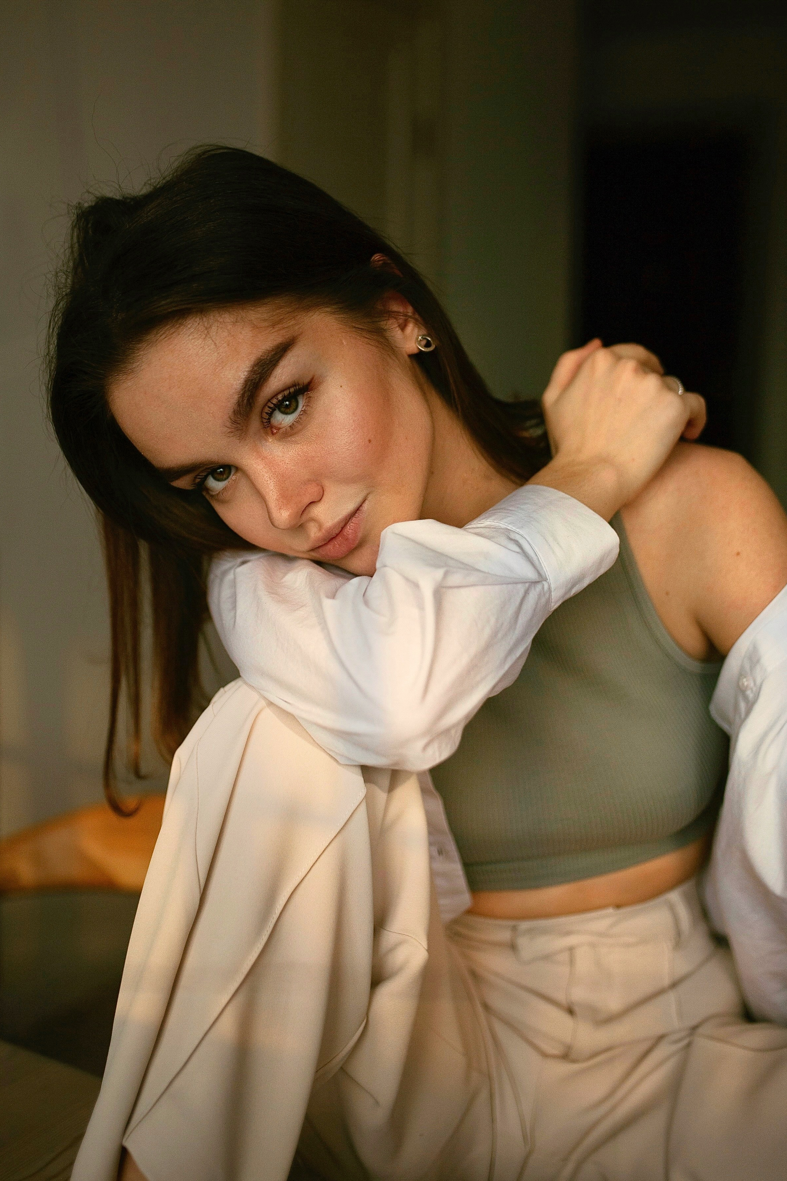 Модель для предметной съемки Софья А. Красноярск| Sale Easy