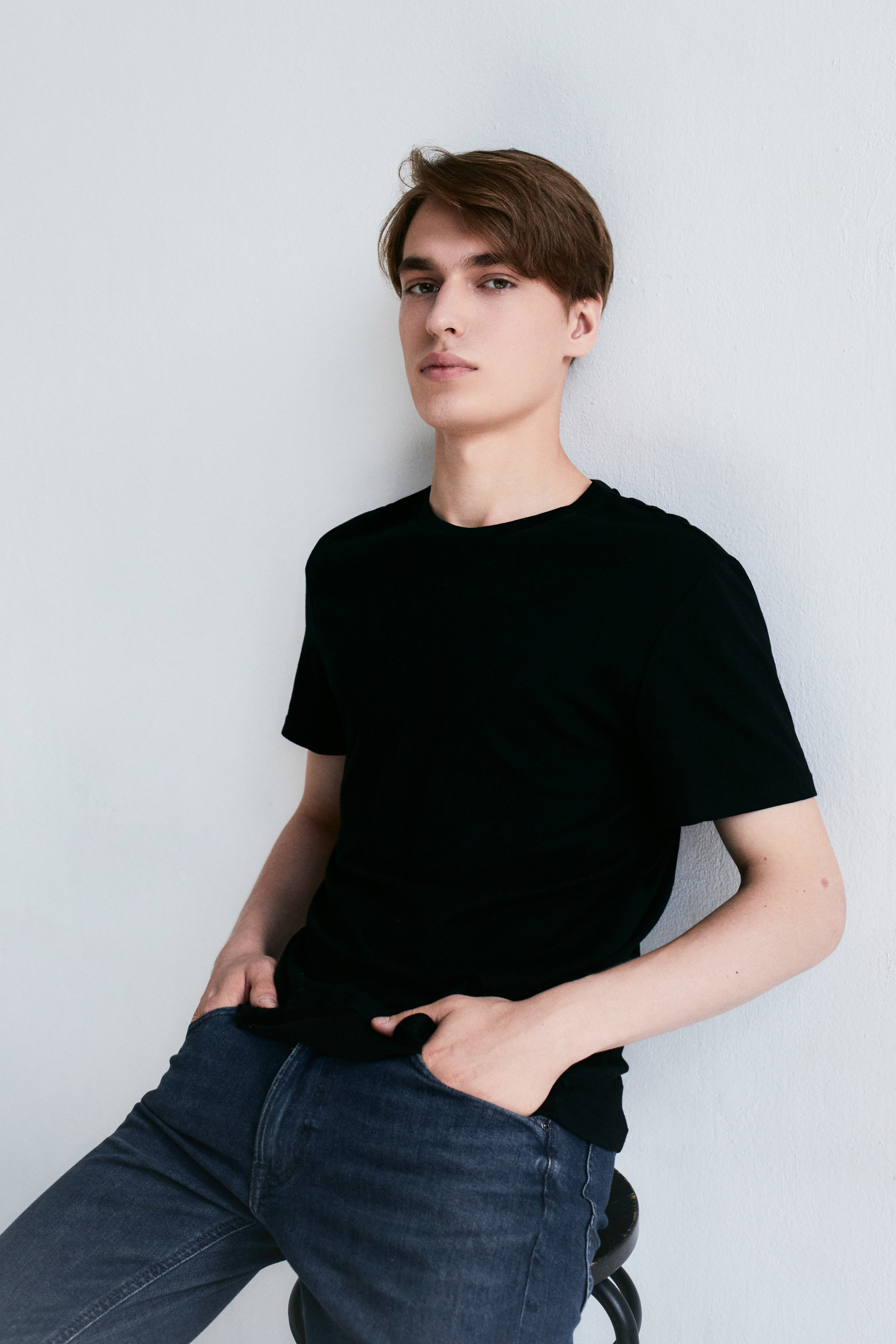 Модель для предметной съемки Роман id 29 030 С.-Пб| Sale Easy