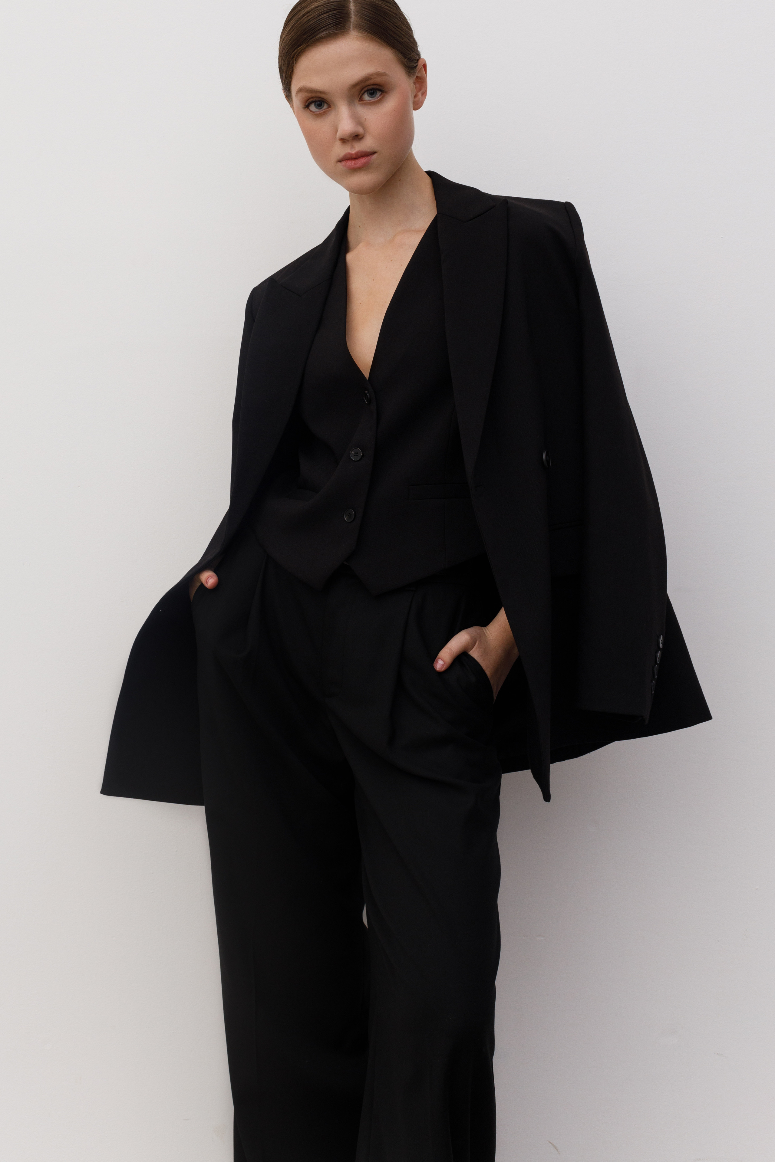 Модель для предметной съемки Леся Н.Новгород | Sale Easy