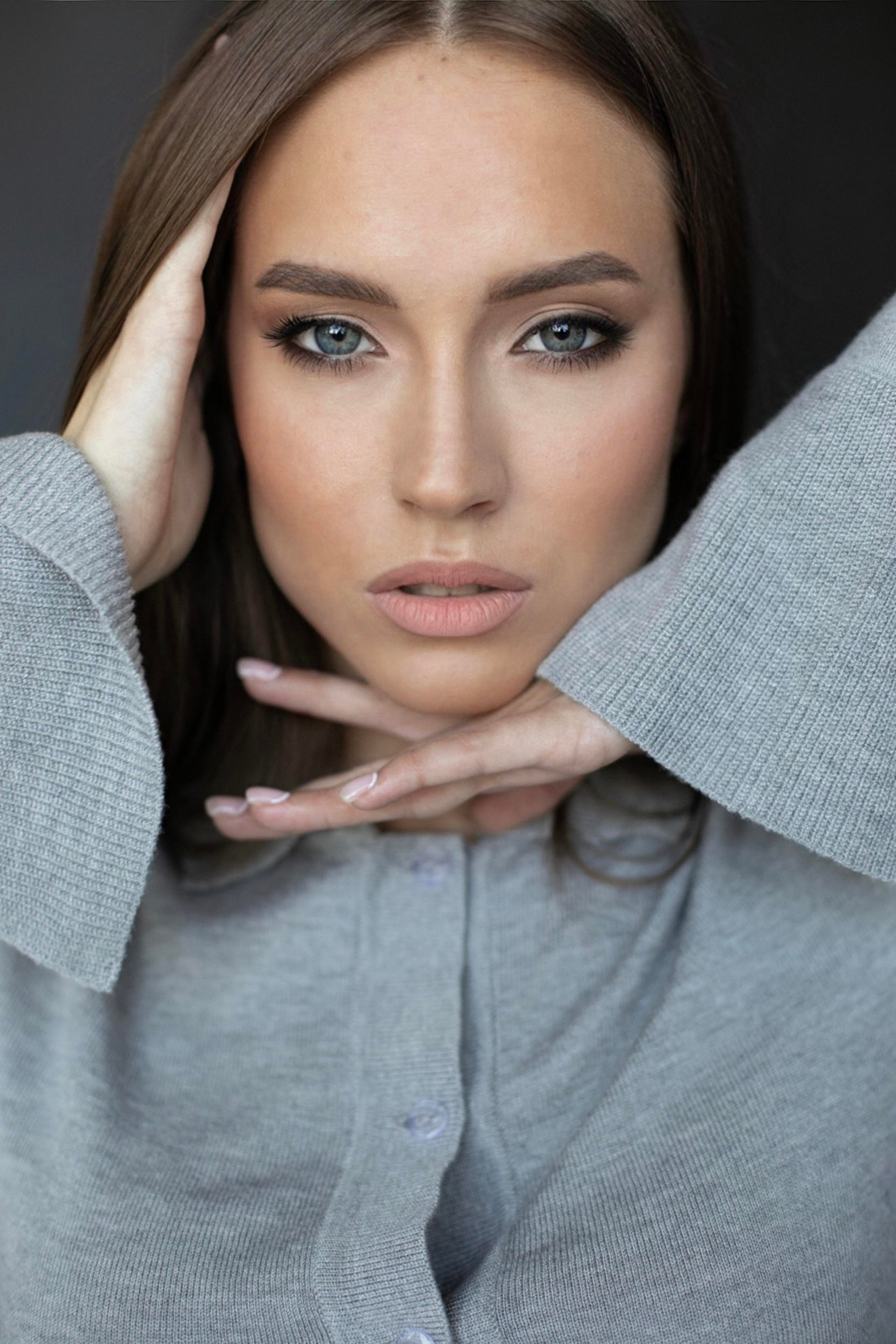 Модель для предметной съемки Мария Е. Москва| Sale Easy