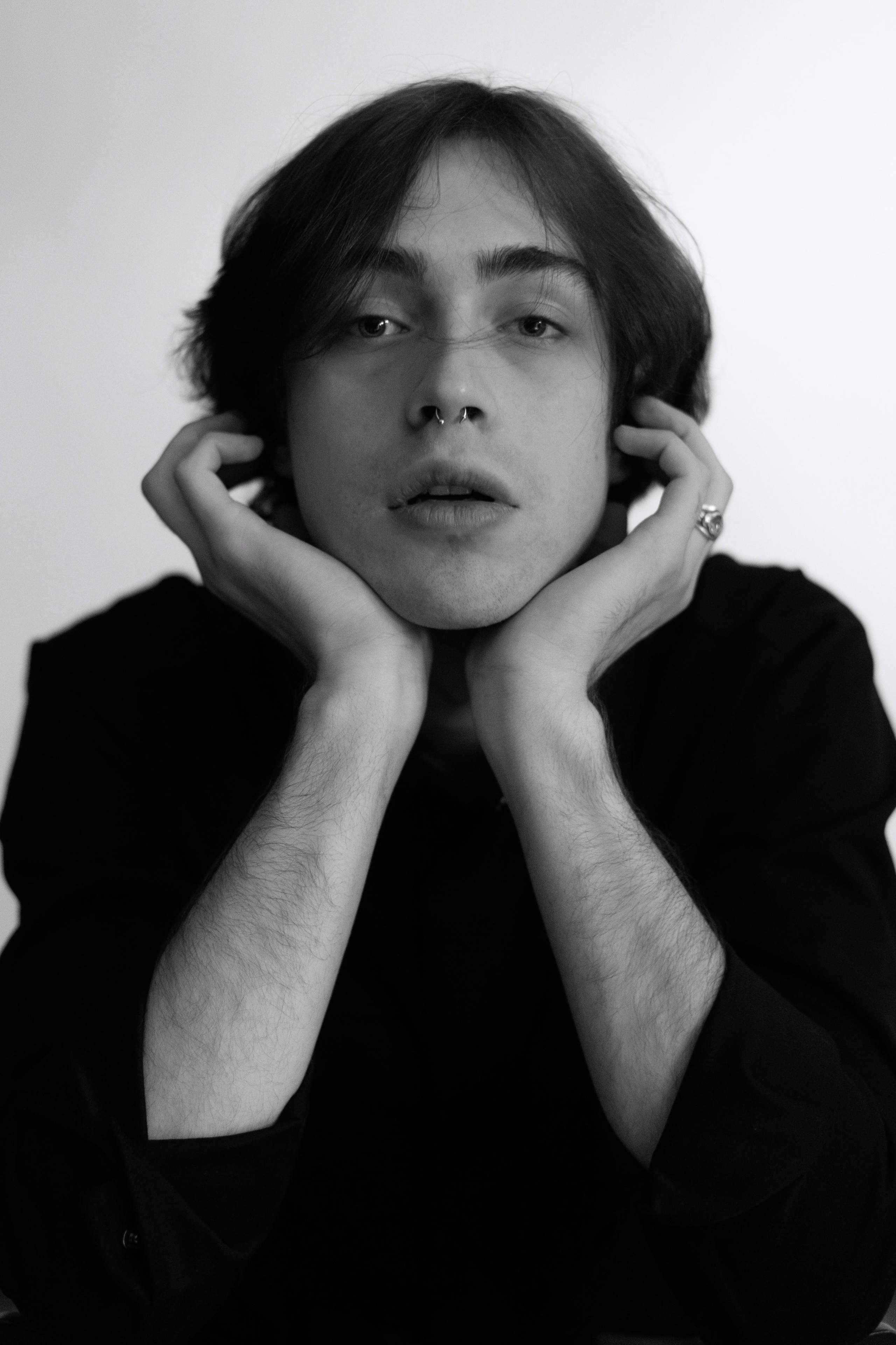 Модель для съемки для интернет магазинов Макс А. Москва | Sale Easy