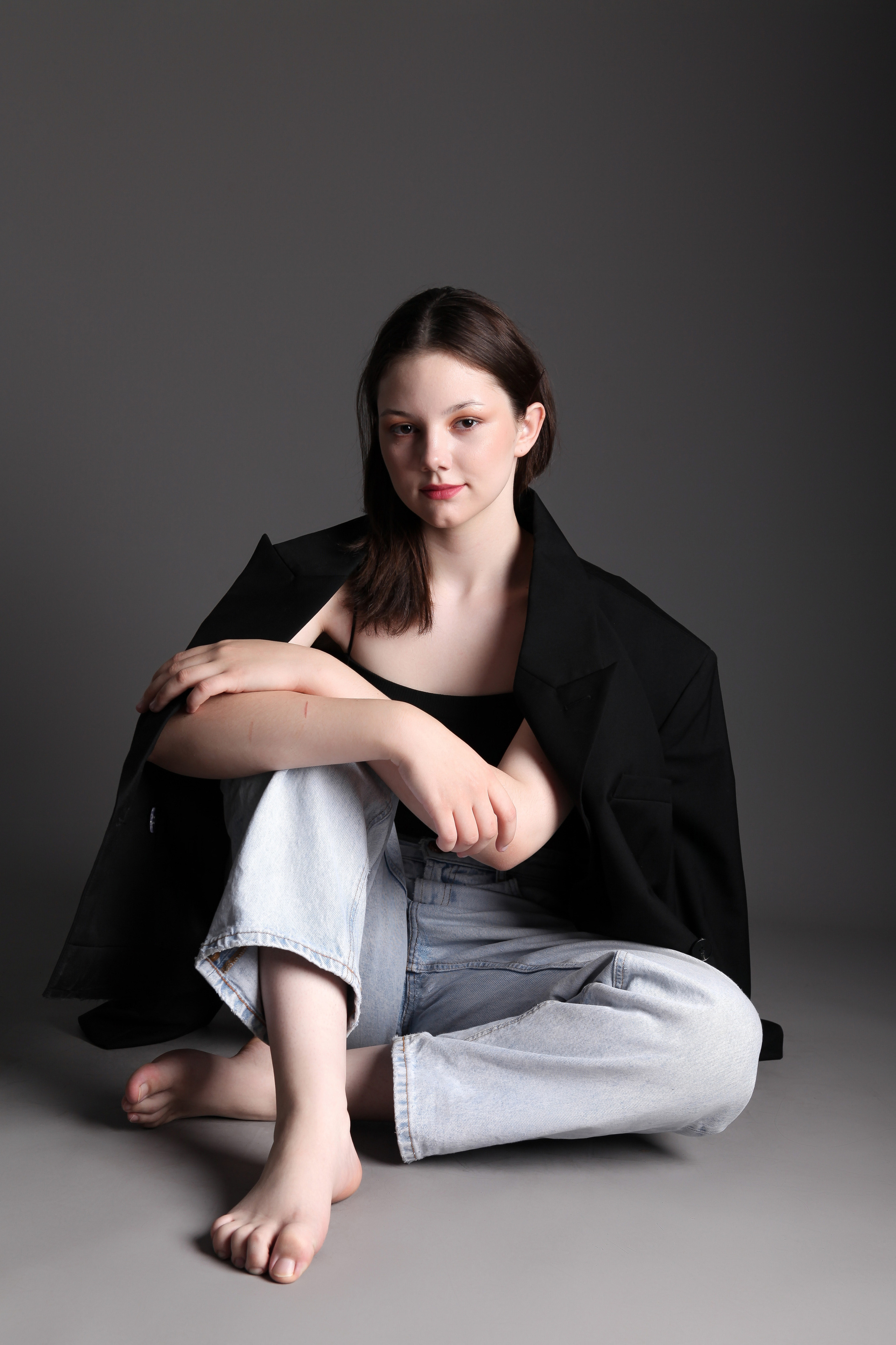 Модель для предметной съемки Виктория З Новосибирск| Sale Easy