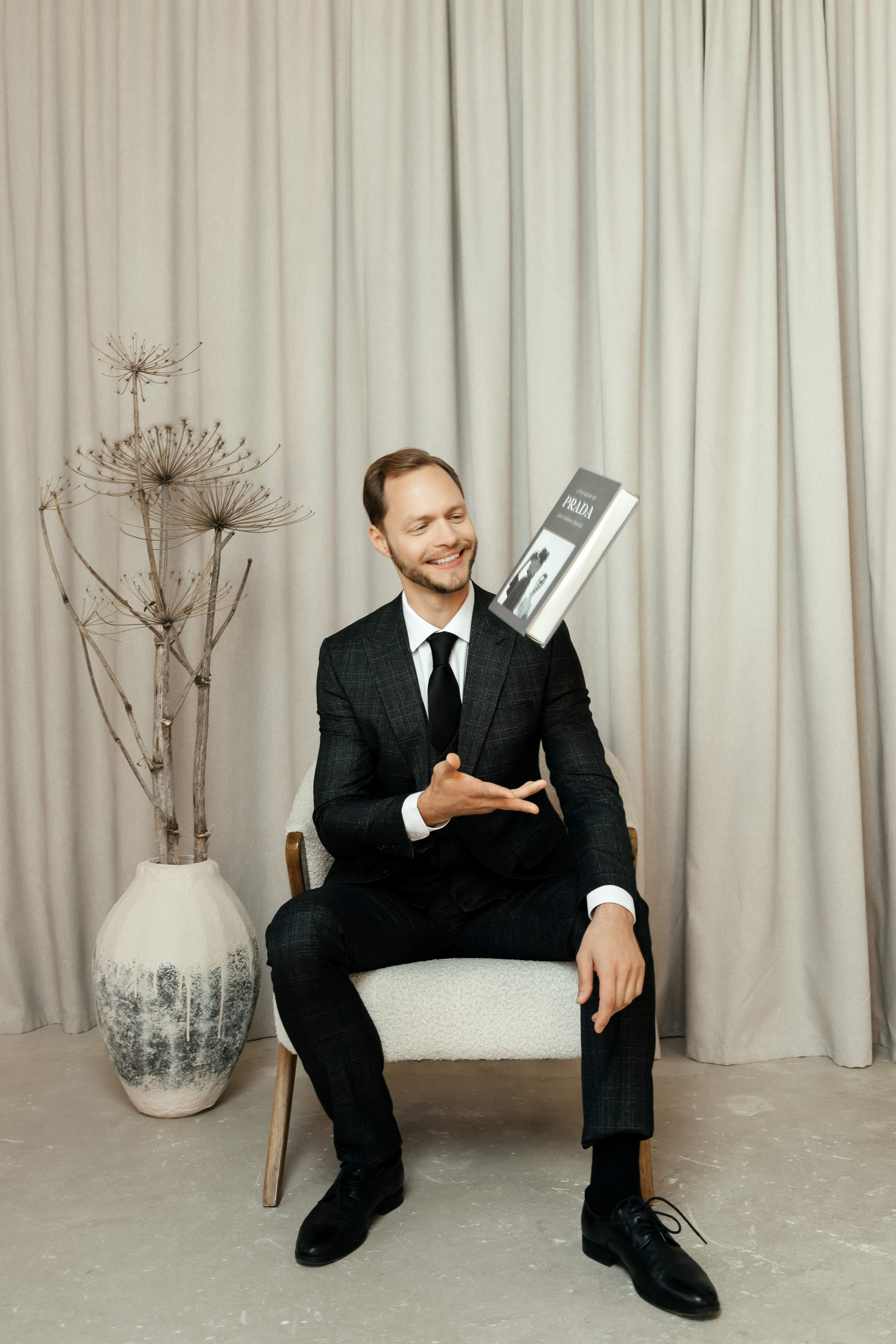 Модель для предметной съемки Александр Д С-Петербург | Sale Easy