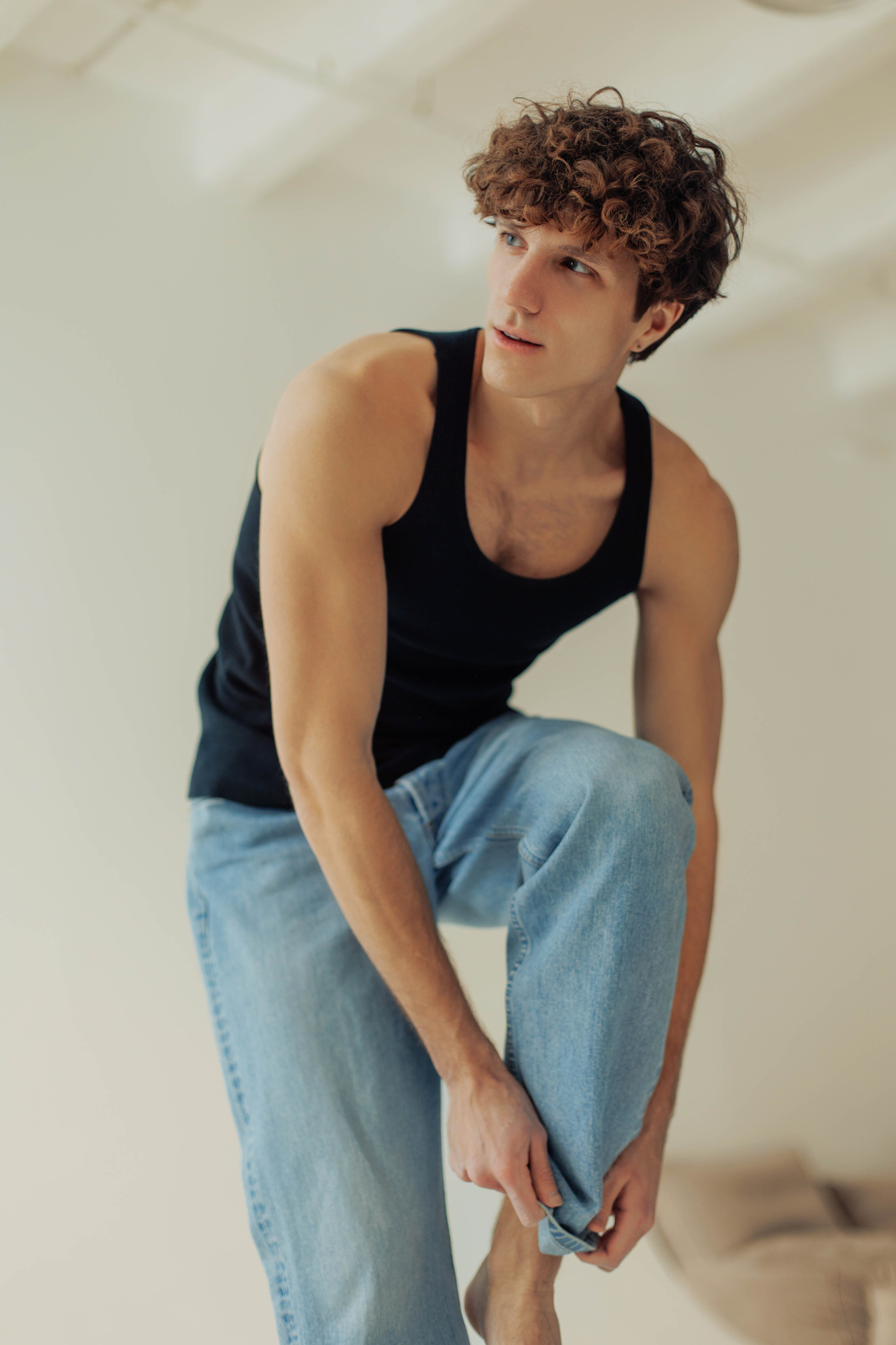 Модель для предметной съемки Дмитрий Д. Москва | Sale Easy