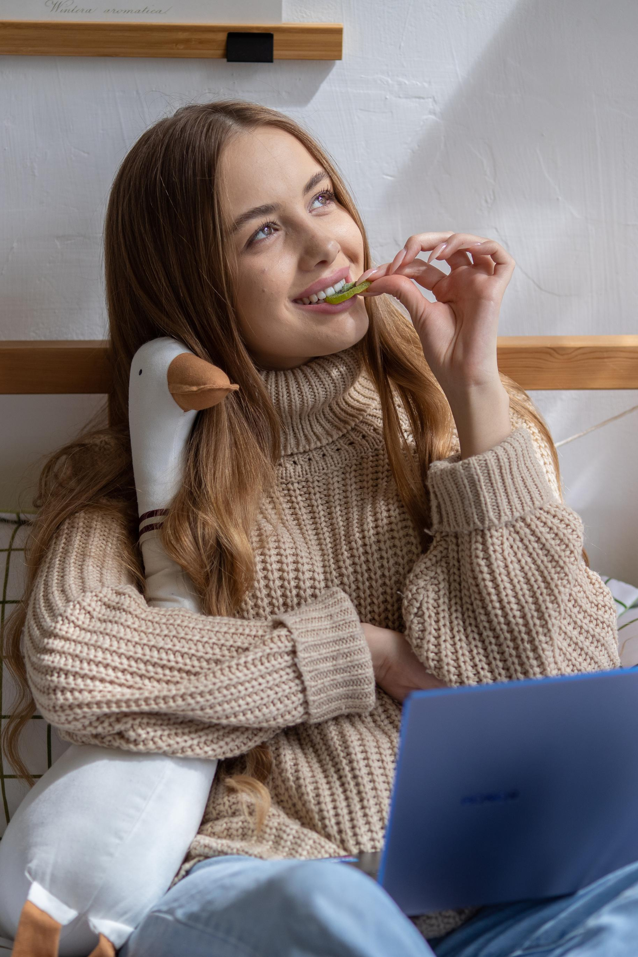 Модель для предметной съемки Анастасия И. Москва| Sale Easy