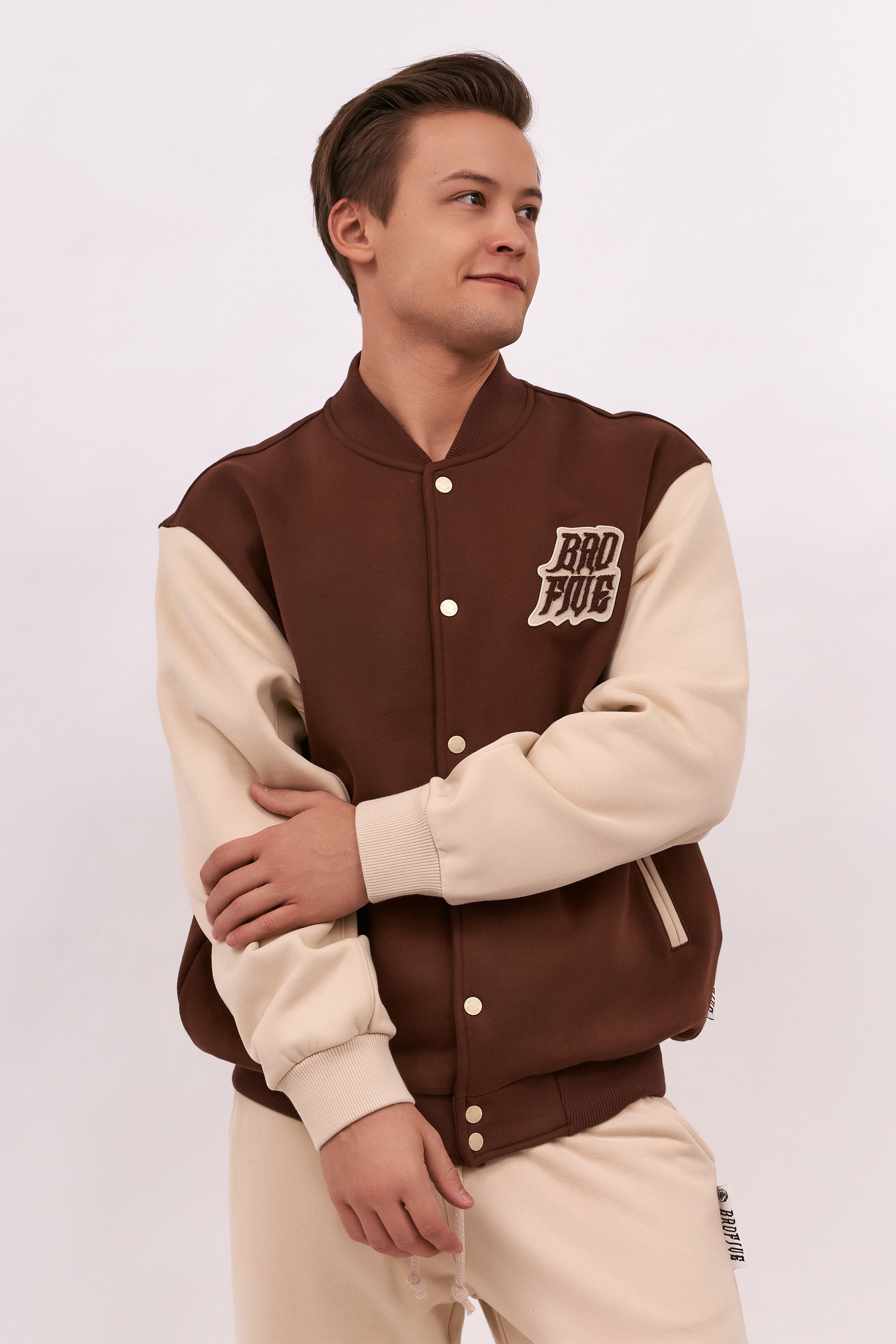 Модель для предметной съемки Роман АА Москва | Sale Easy