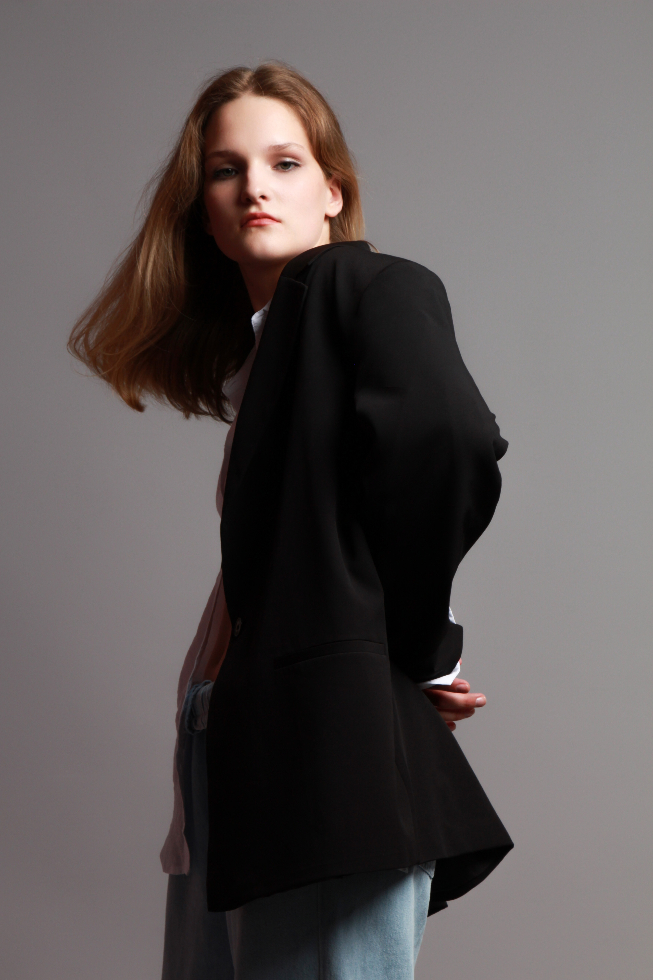 Модель для предметной съемки Алиса Г Новосибирск| Sale Easy