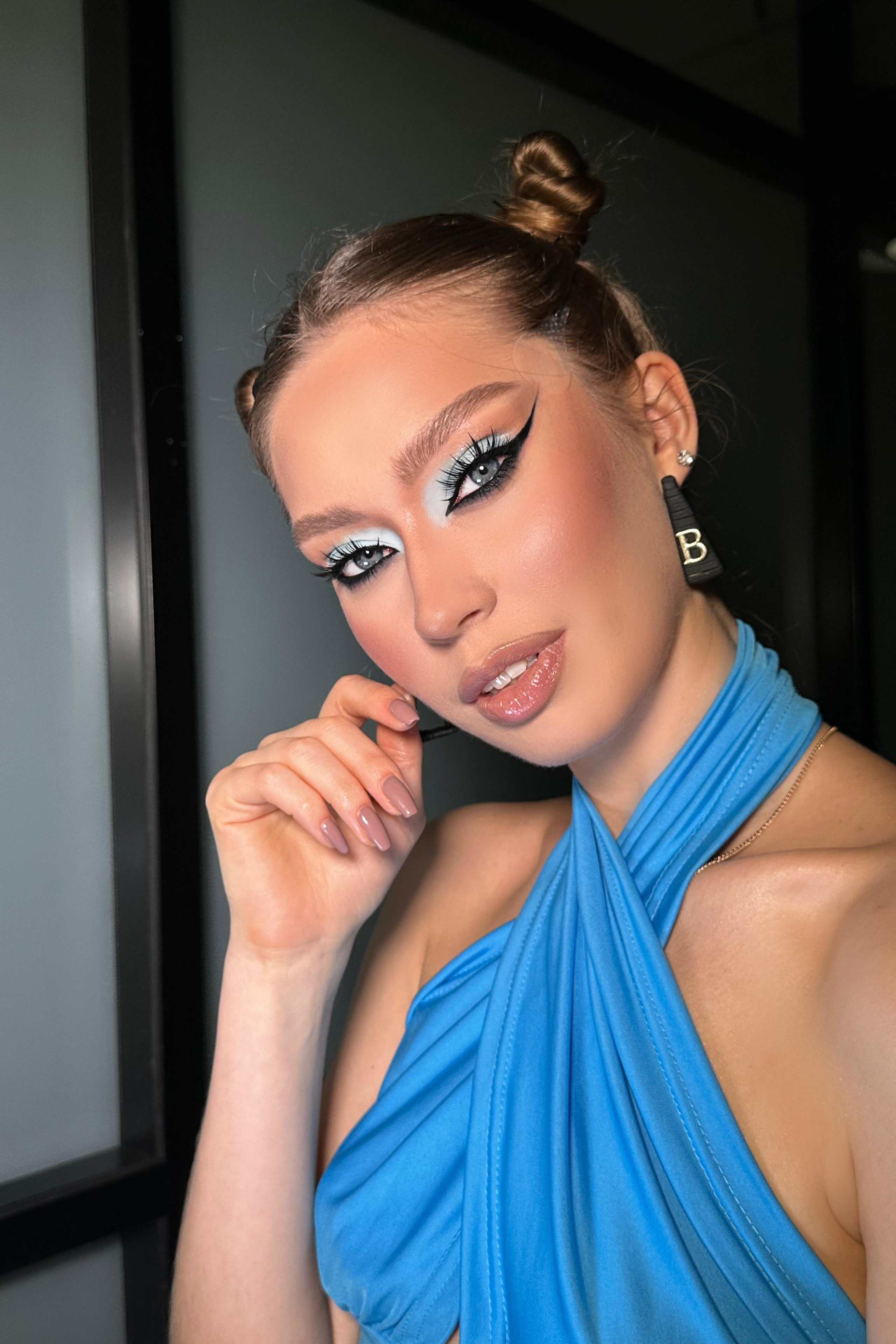 Модель для предметной съемки Полина В. Москва| Sale Easy