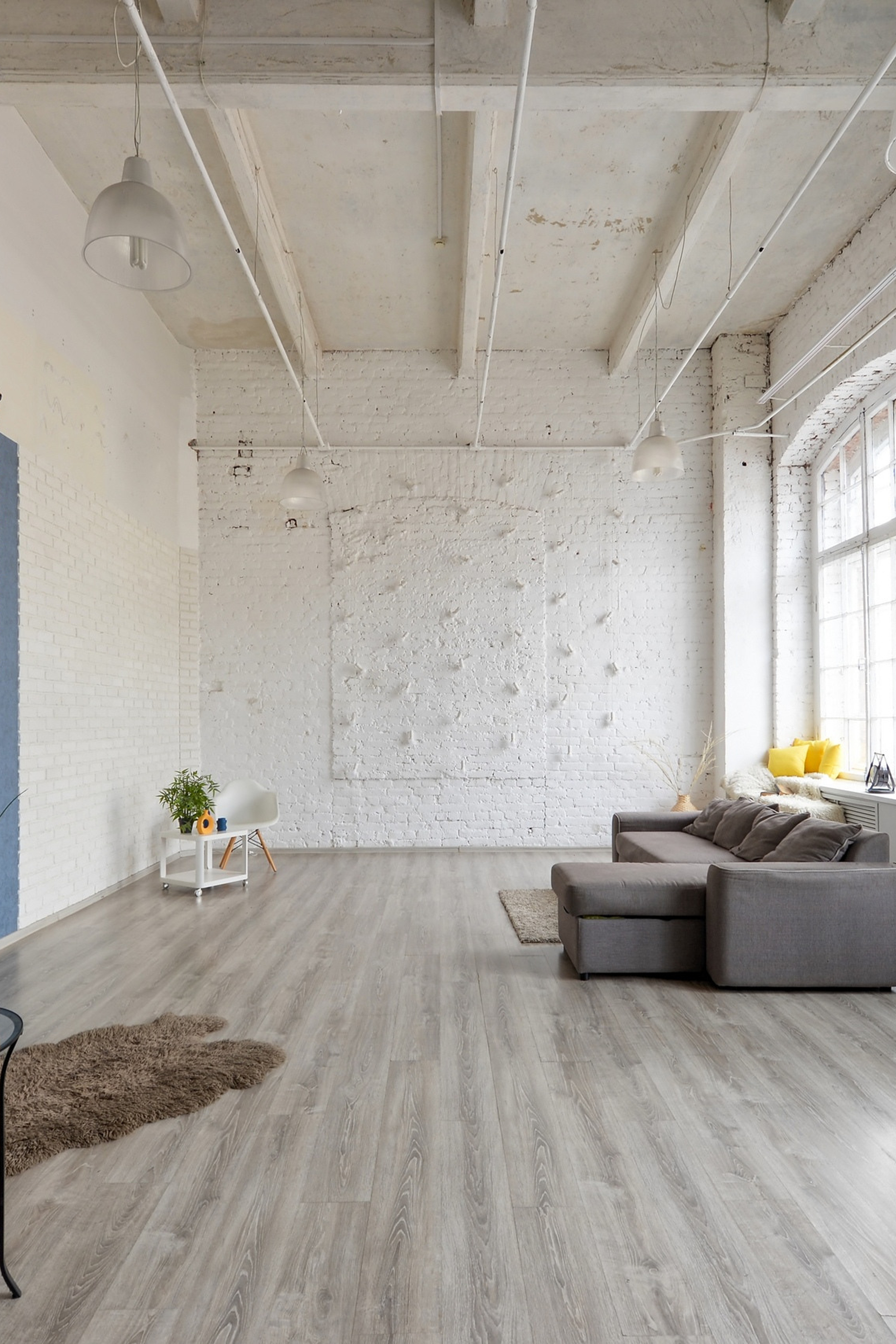 Студия PROSVET — зал Loft для предм. съемки С.-Пб|Sale Easy