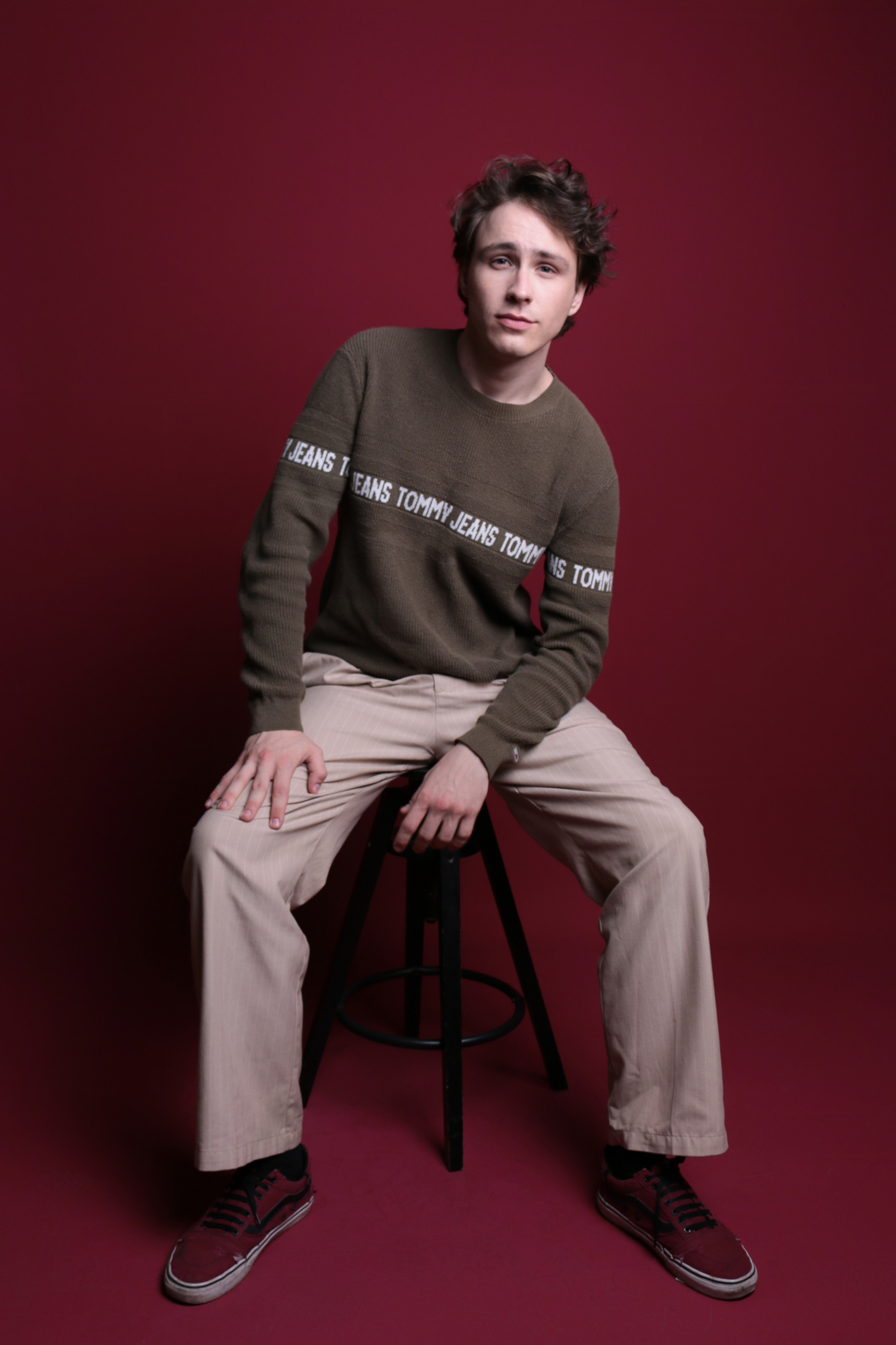 Модель для предметной съемки Илья Д С-Петербург | Sale Easy