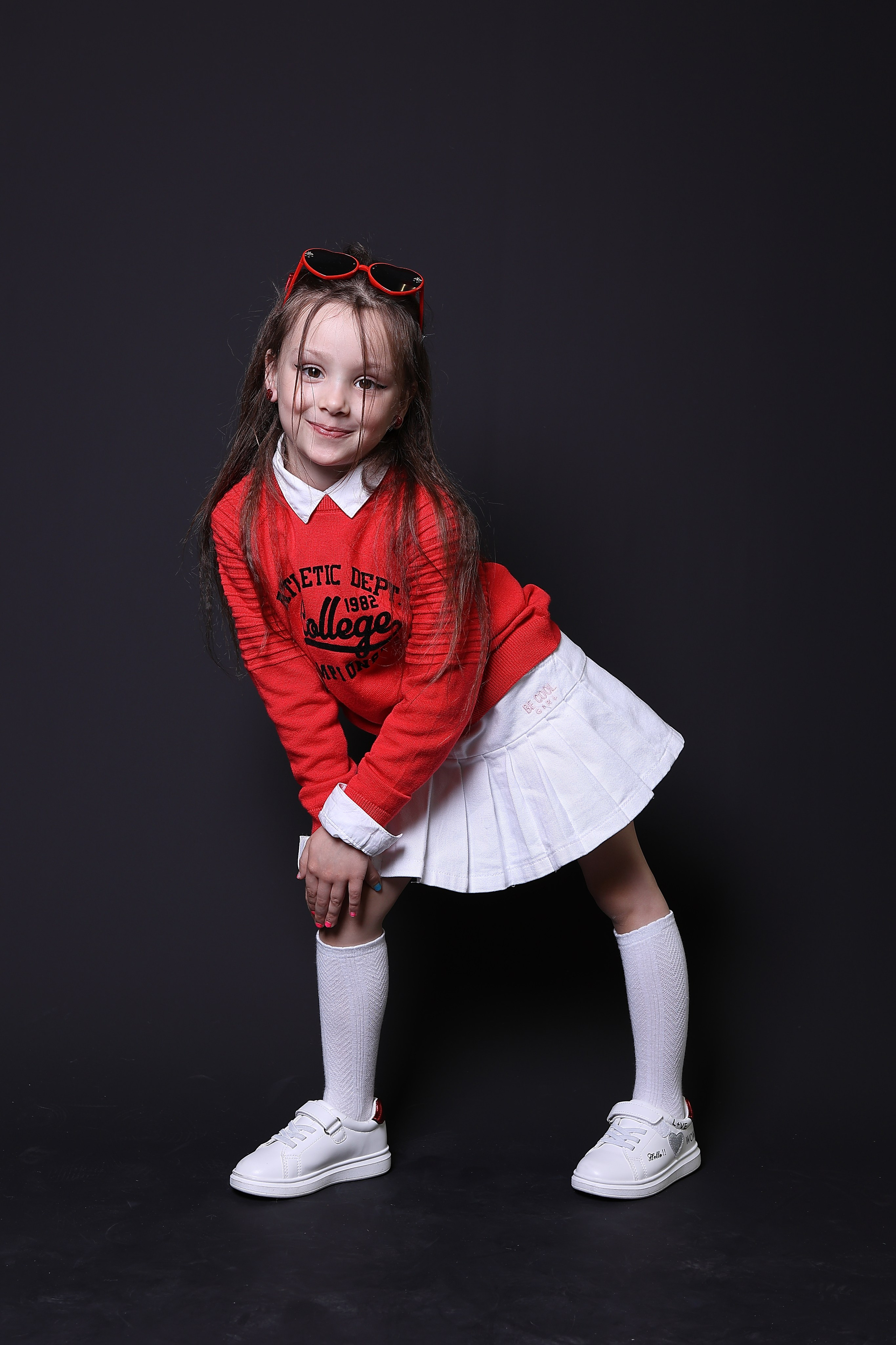 Модель для предметной съемки Виктория Н. Н.Н.| Sale Easy