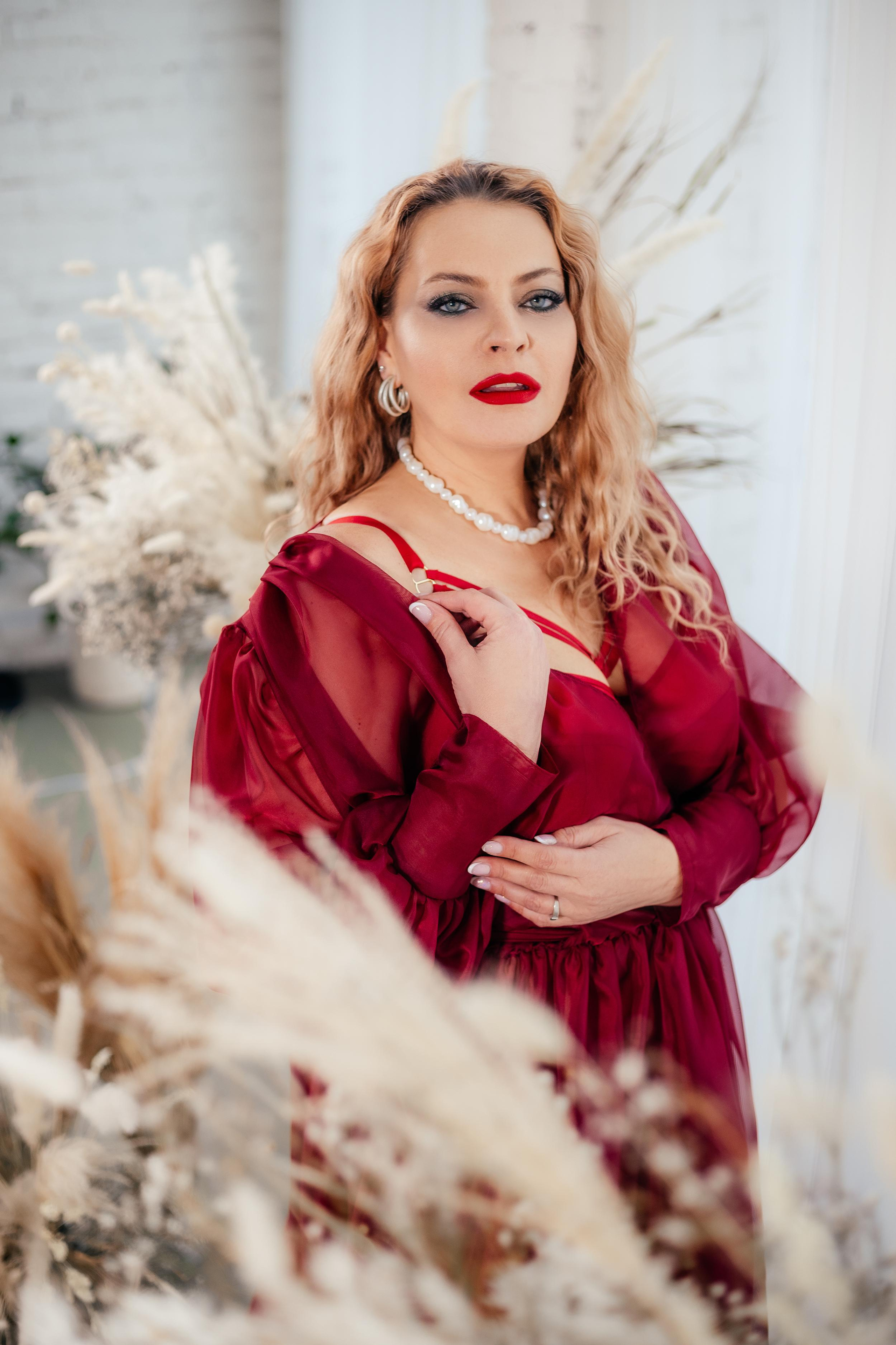 Модель plus size для предметной съемки Наталья Красноярск| Sale Easy