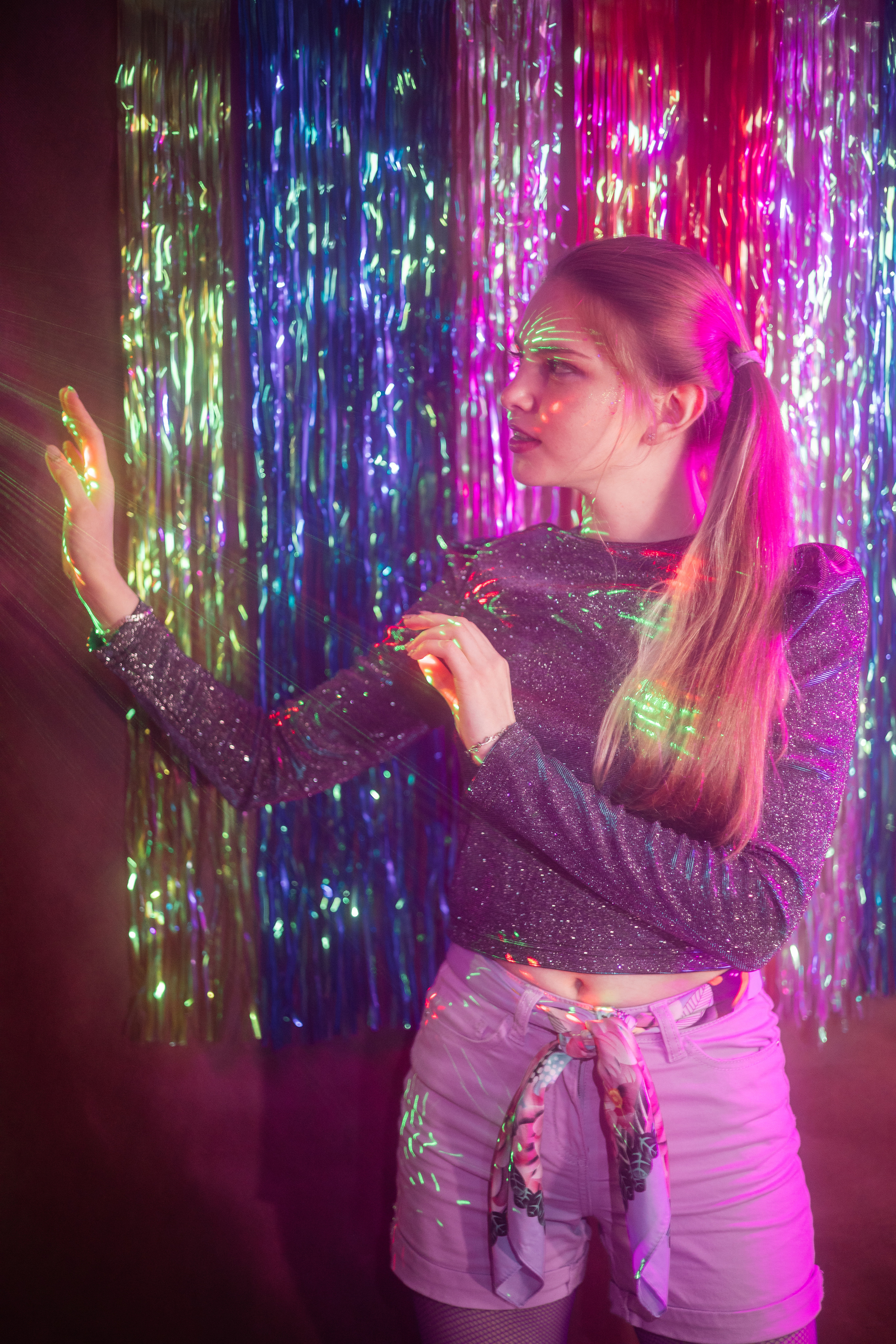 Модель для предметной съемки Зарина Москва| Sale Easy