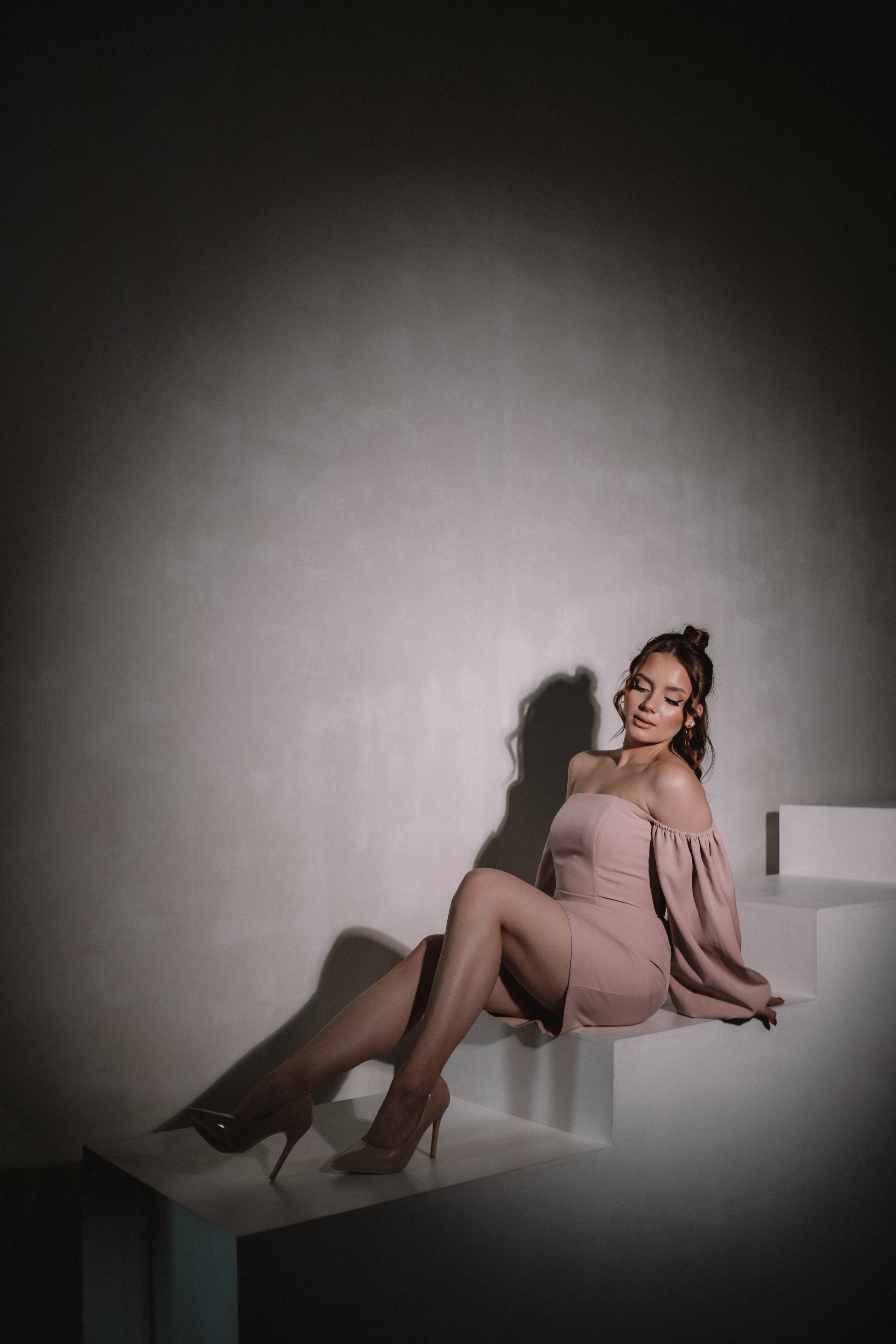 Модель для предметной съемки Яна В. Н.Н.| Sale Easy