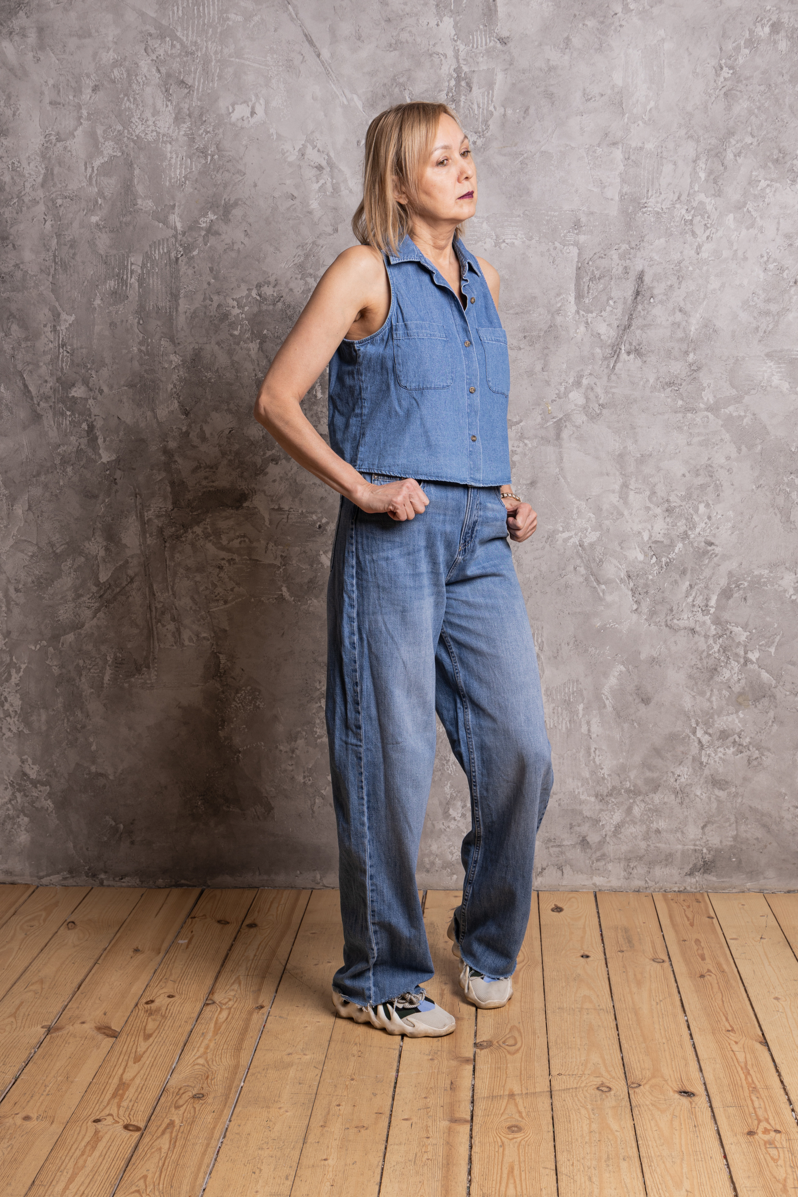 Модель для предметной съемки Алёна 4 Н.Новгород | Sale Easy